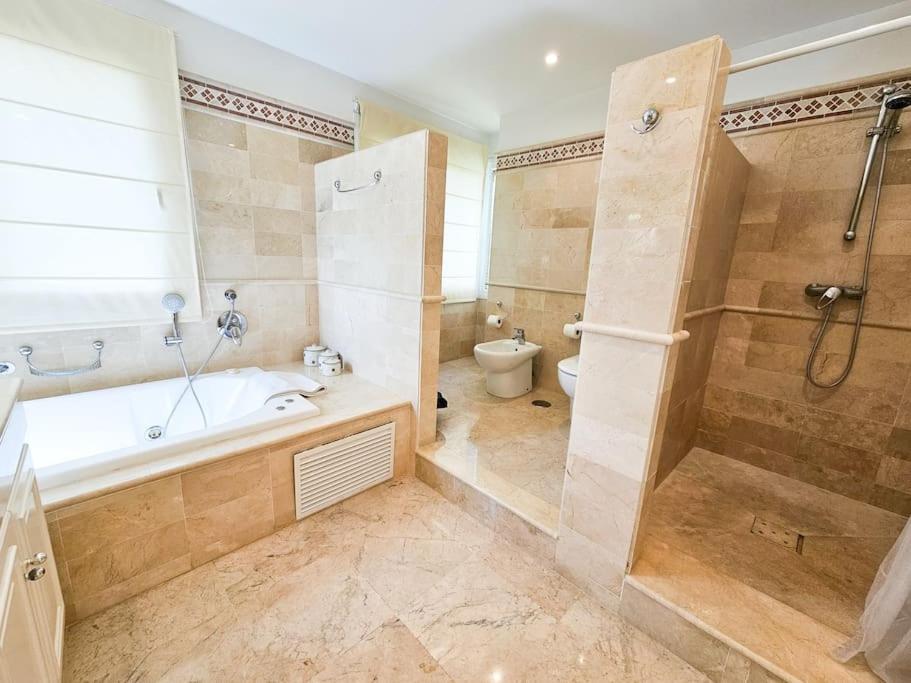 Spacious apartment in Rio Real