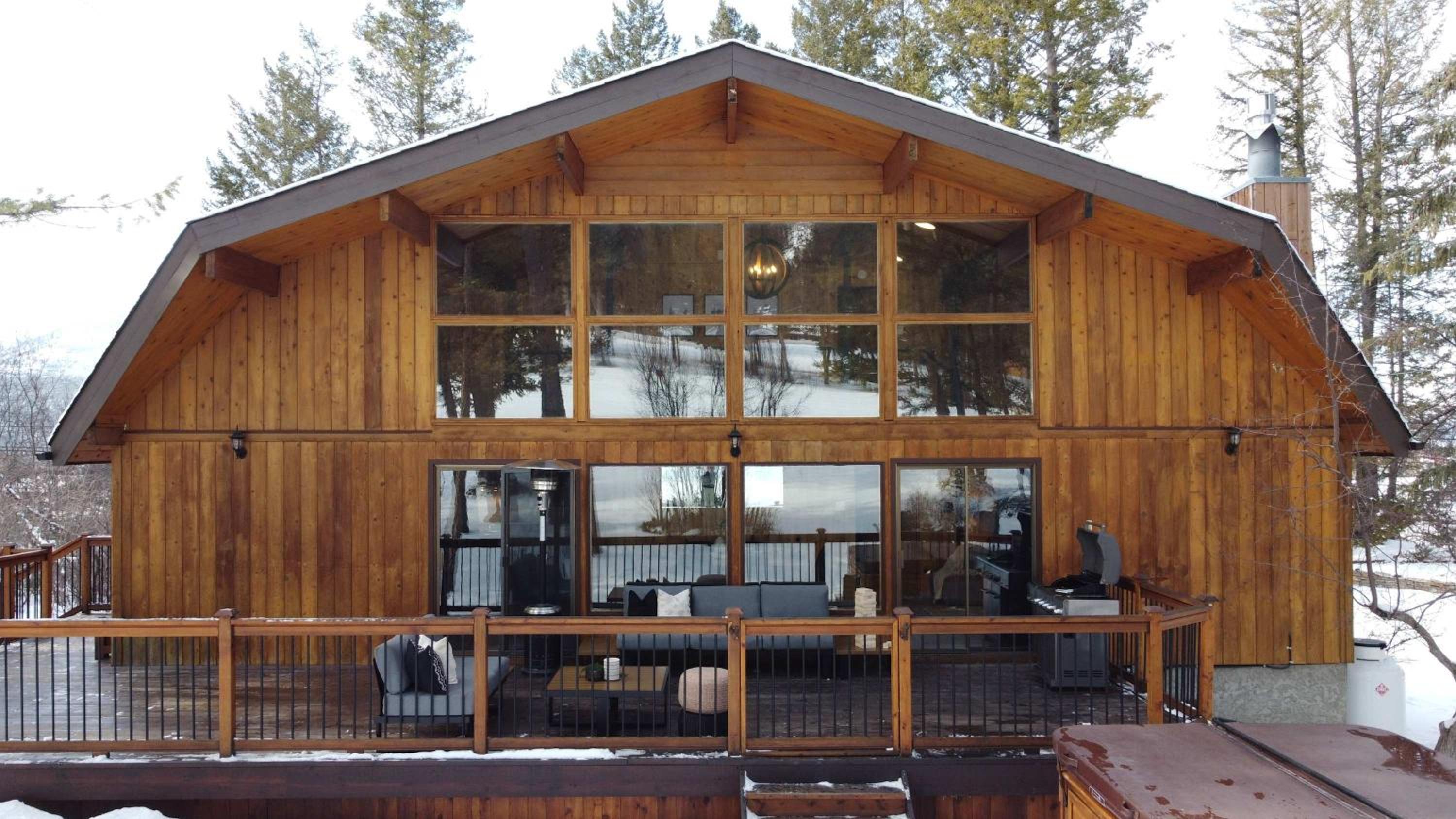 The Matterhorn I HotTub I Ping Pong I Chalk Wall