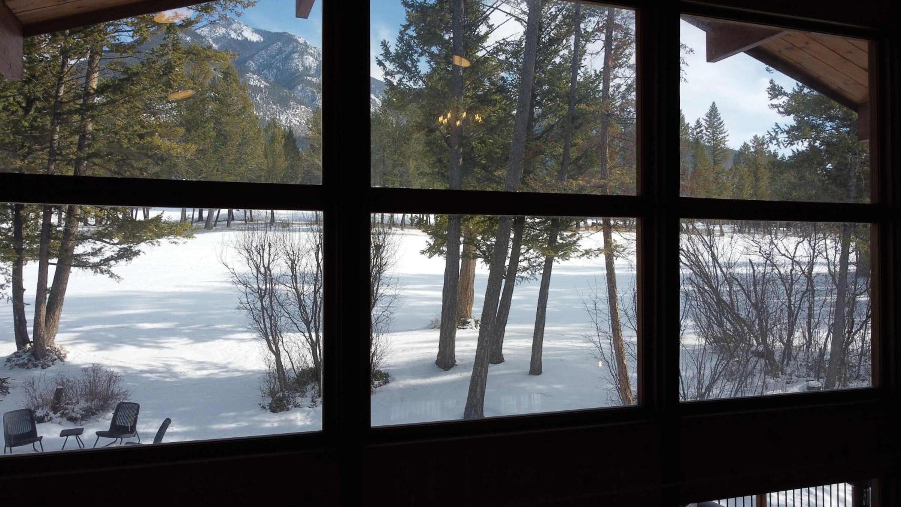 The Matterhorn I HotTub I Ping Pong I Chalk Wall