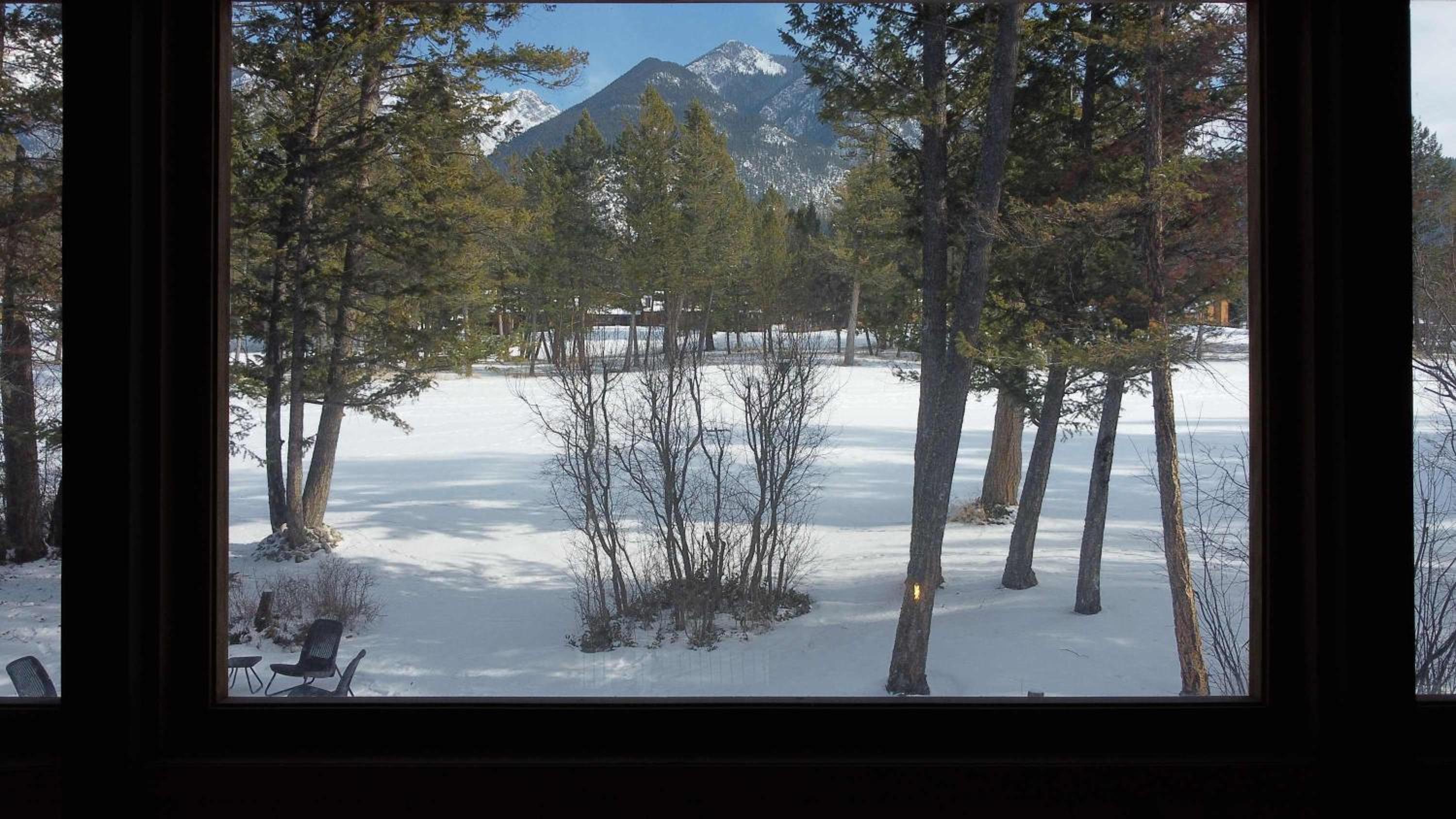 The Matterhorn I HotTub I Ping Pong I Chalk Wall