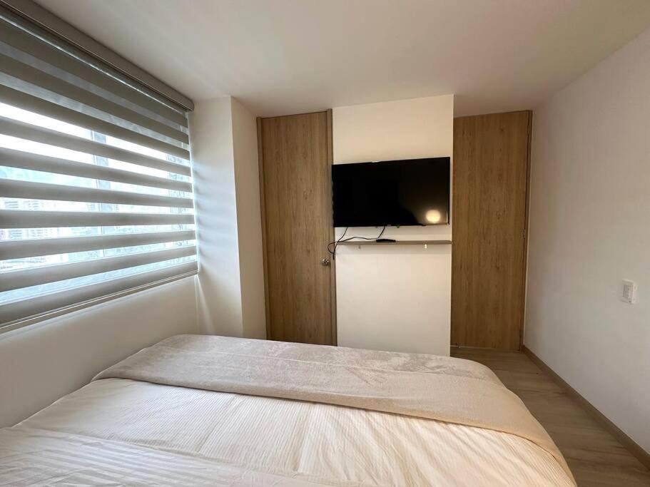 Gorgeous, Modern, and Air-Conditioned Included