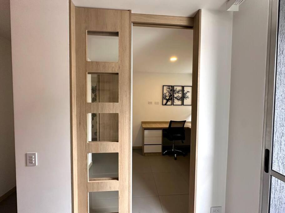 Gorgeous, Modern, and Air-Conditioned Included