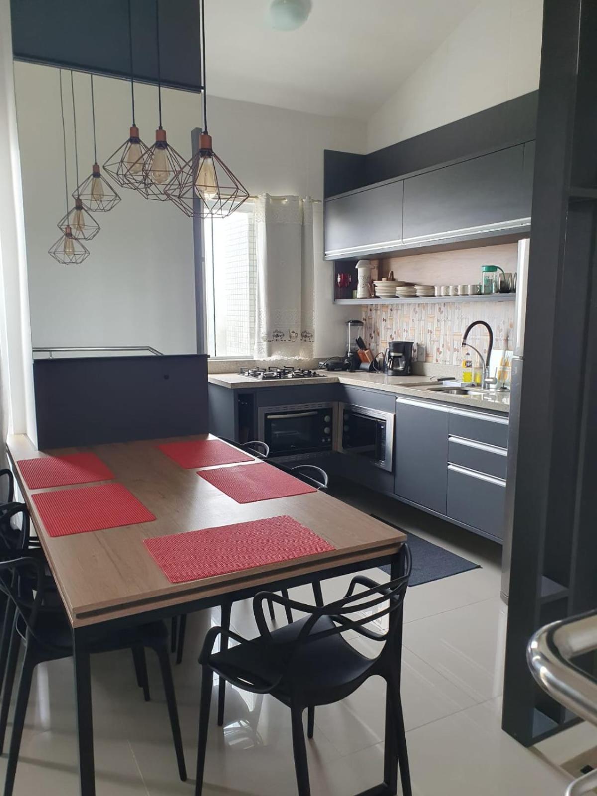 NORTH PARADISE 309- Duplex