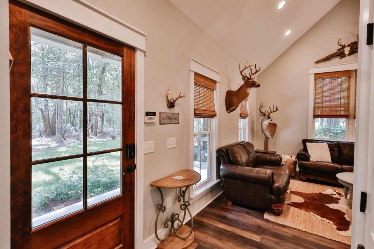 The Camellia Cottage - private family space view 2