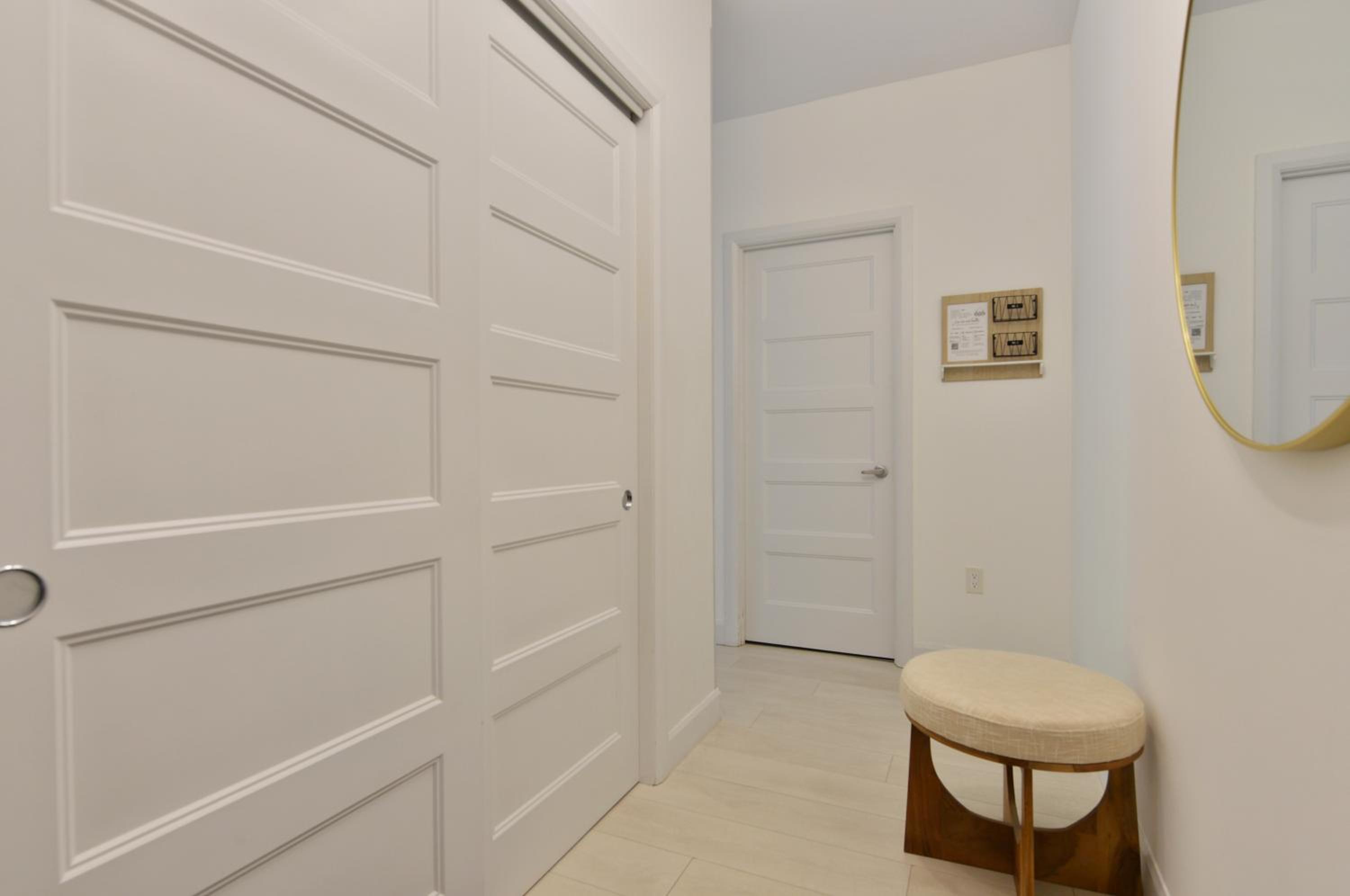 La vie est belle: FREE PARKING, GYM, ROOFTOP TERRACE