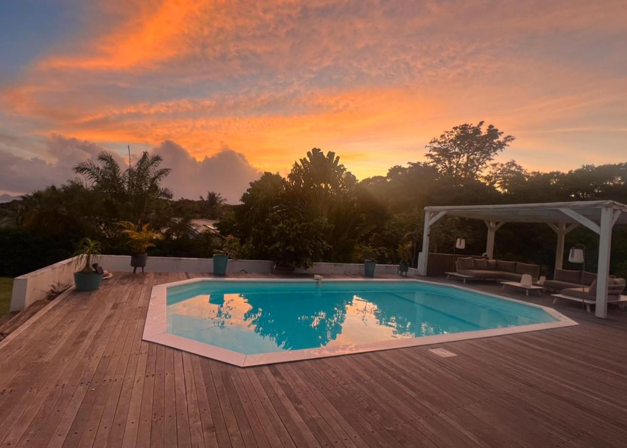 Bungalow Corossol avec piscine