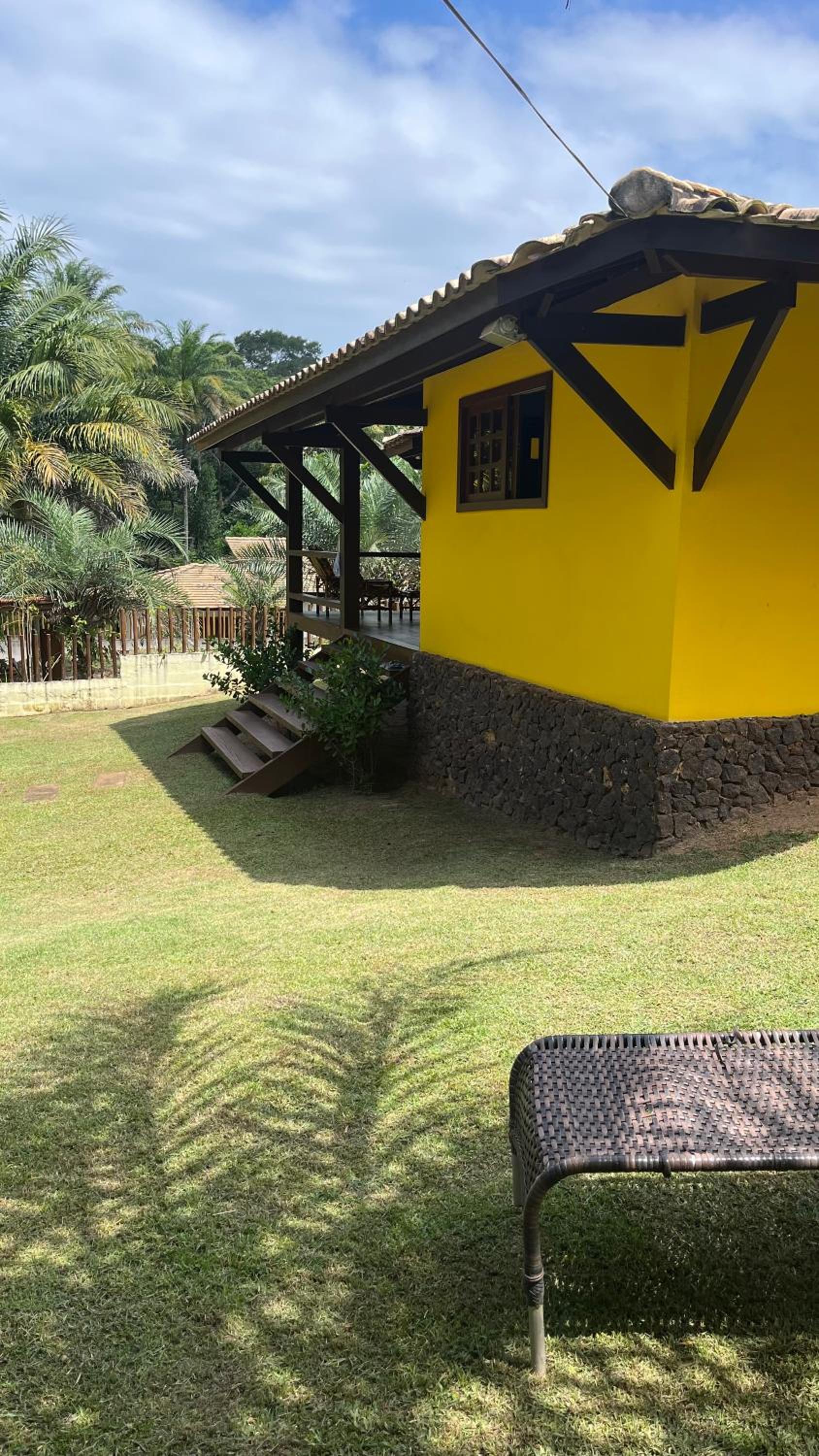 Casa Amarella - Condomínio de casas