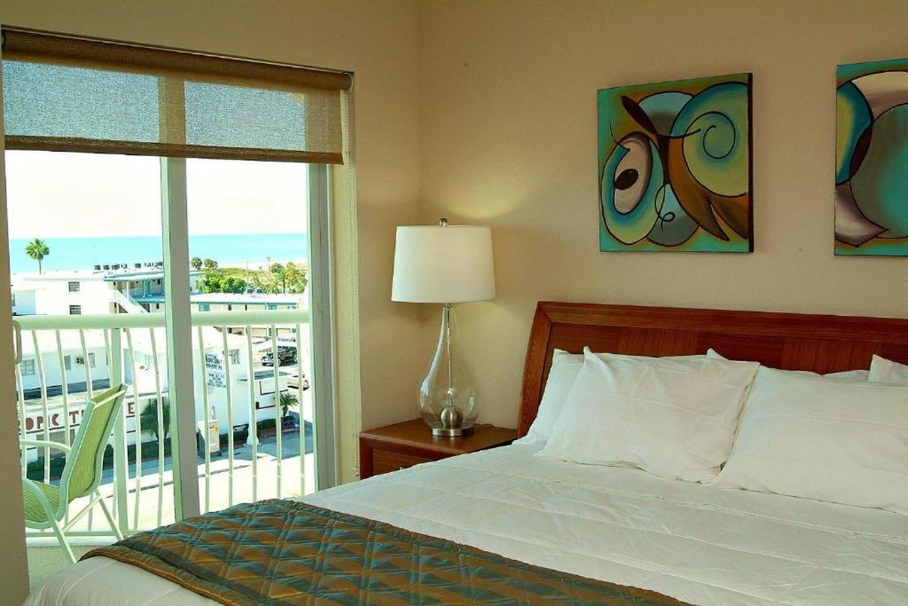 Oasis Getaways Escape the COLD!