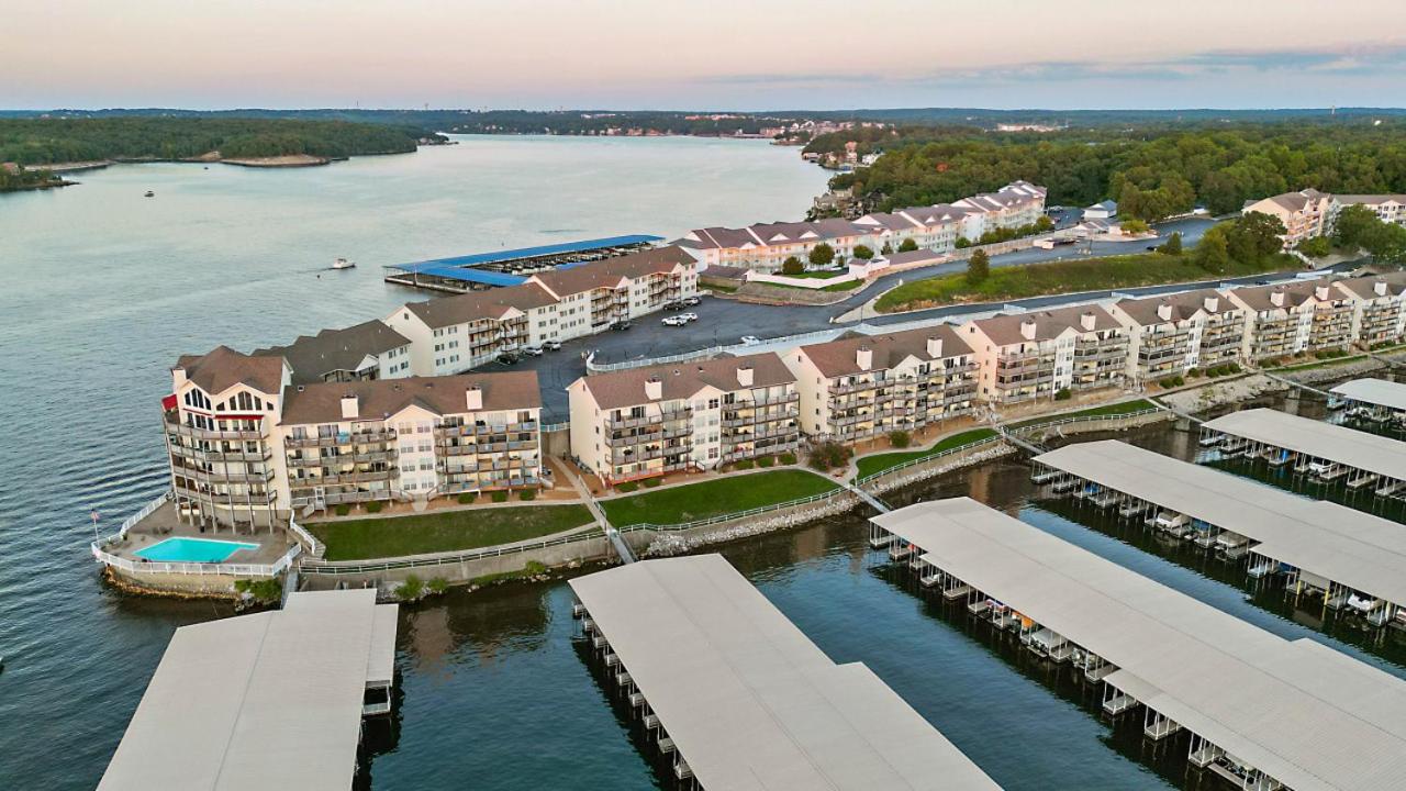 Ledges Landing Waterfront Condo, Beach, Pools