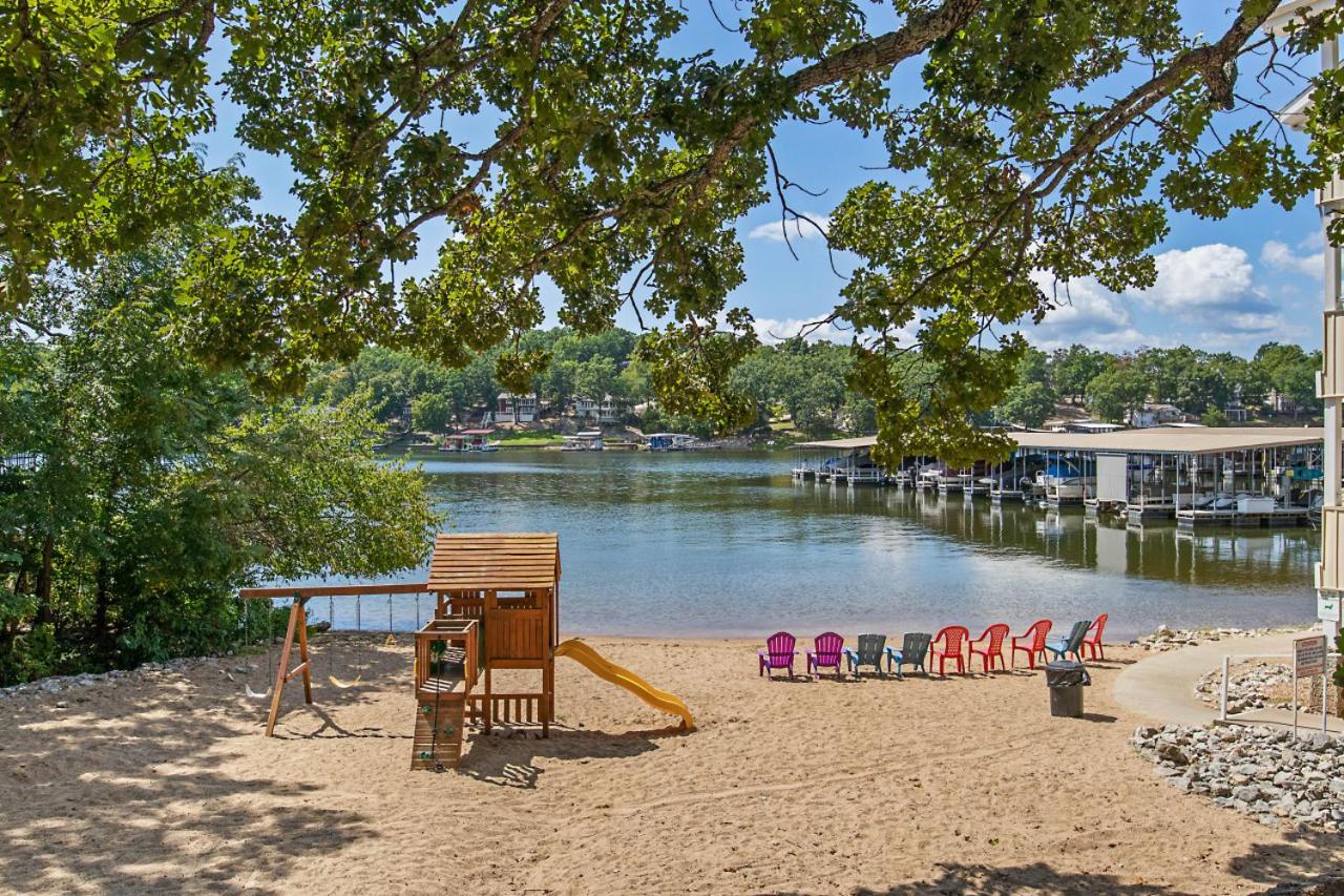 Ledges Landing Waterfront Condo, Beach, Pools