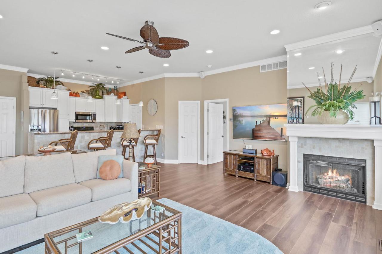 Malibu Delight Tiki Bar, Private Dock, and More view 3