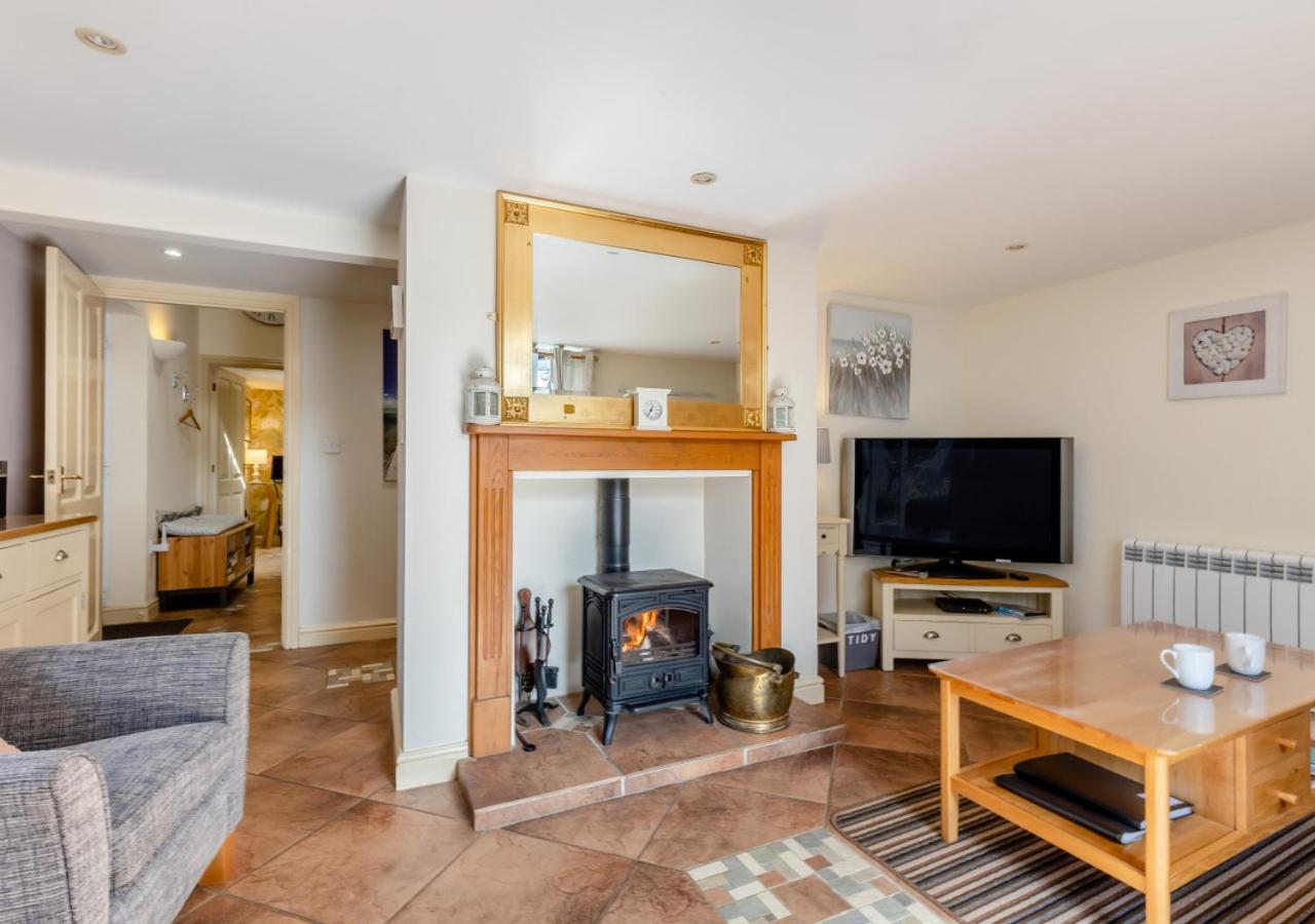 2 Bed in Weybourne oc-1789