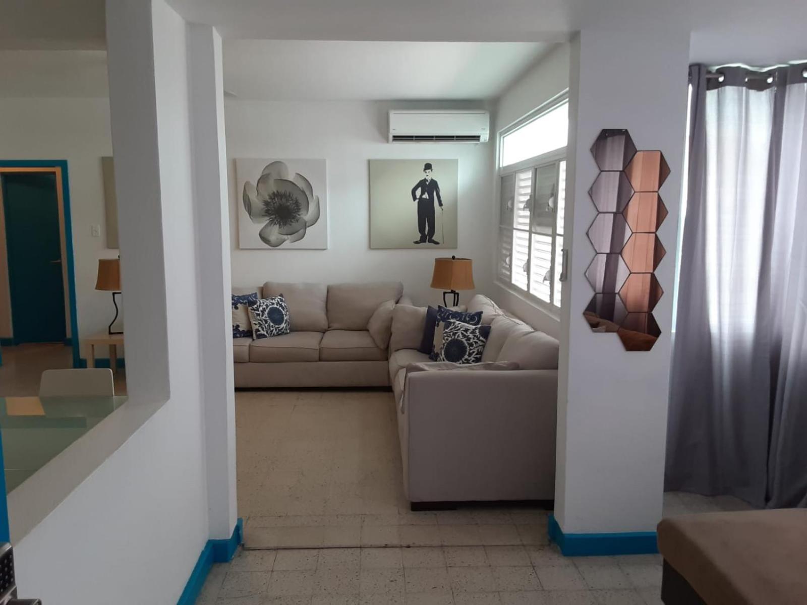 4BR 6 Beds 2 Baths Walk to Condado Beach - main view