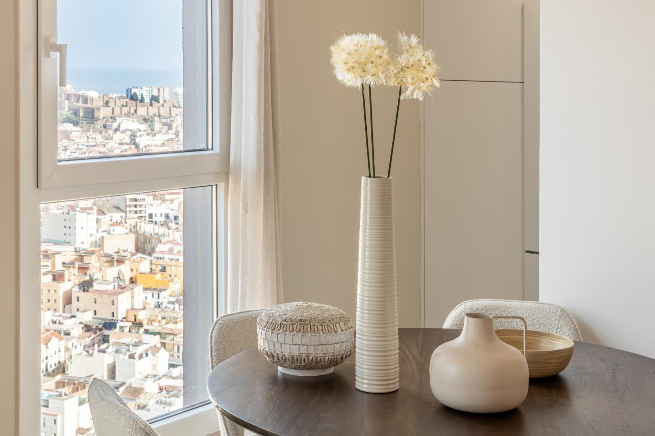 Malaga Skyline 5 Pool & Parking Free