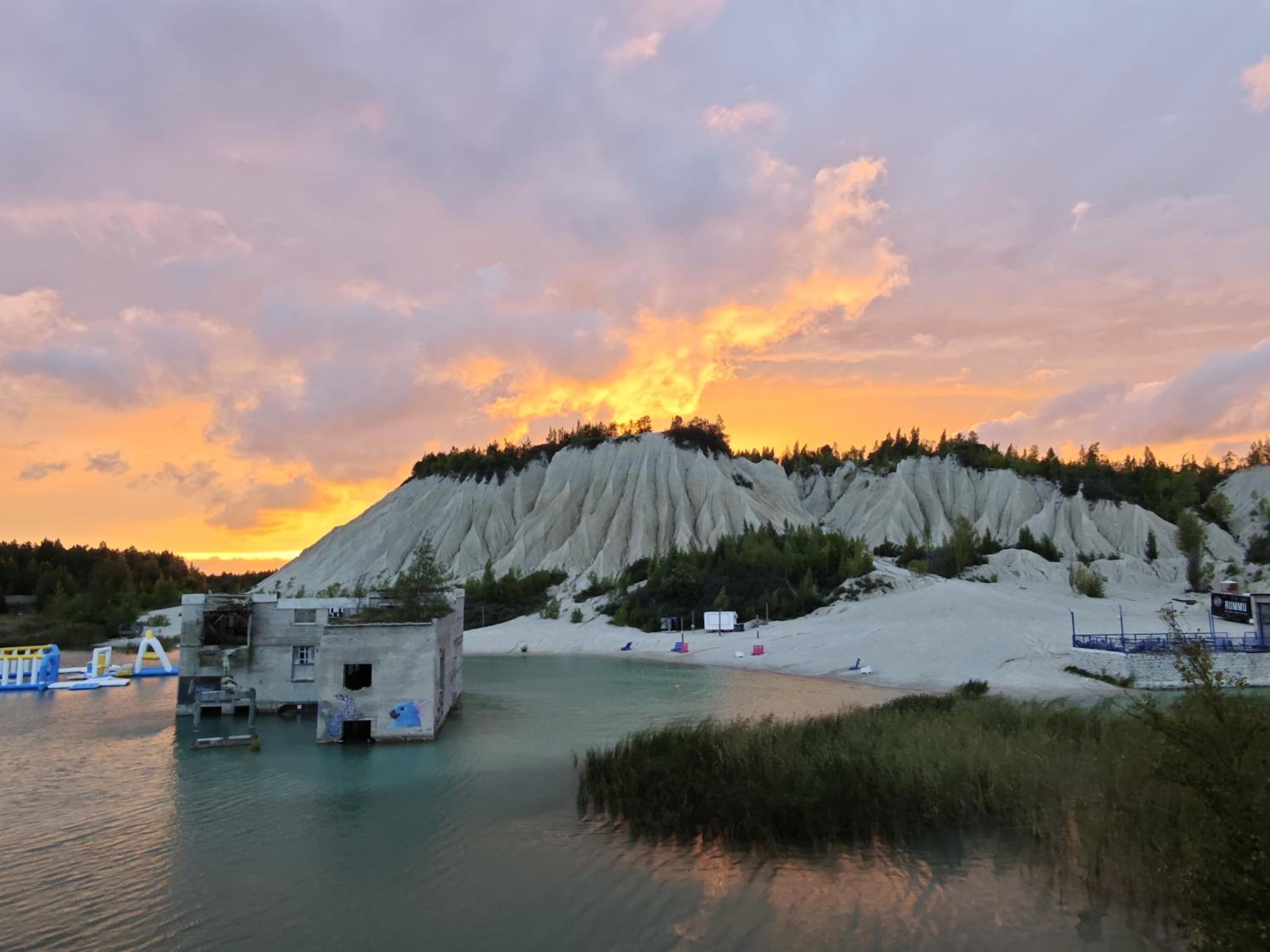RUMMU Quarry Houses