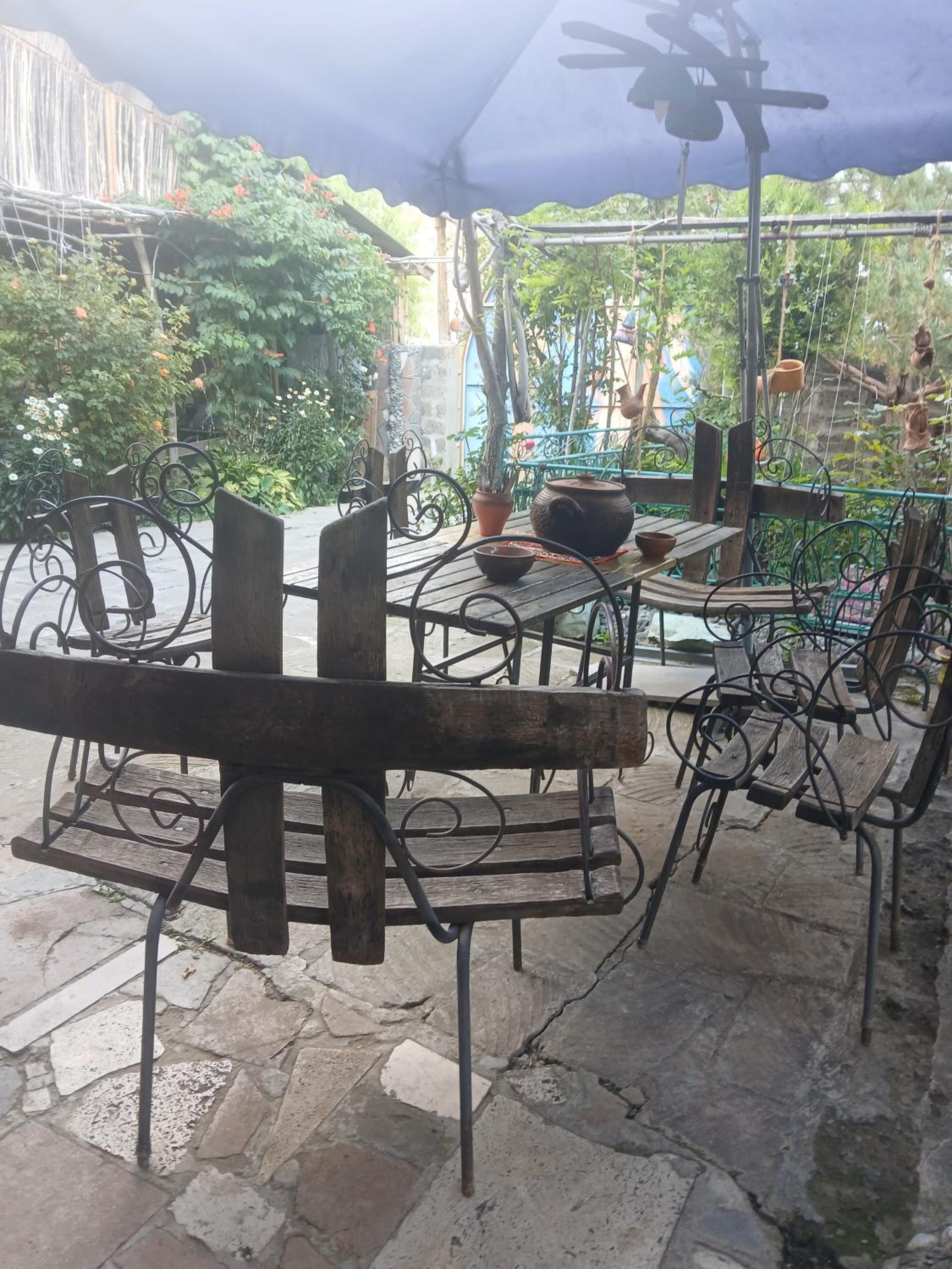 Parsamyan's family guest house and garden