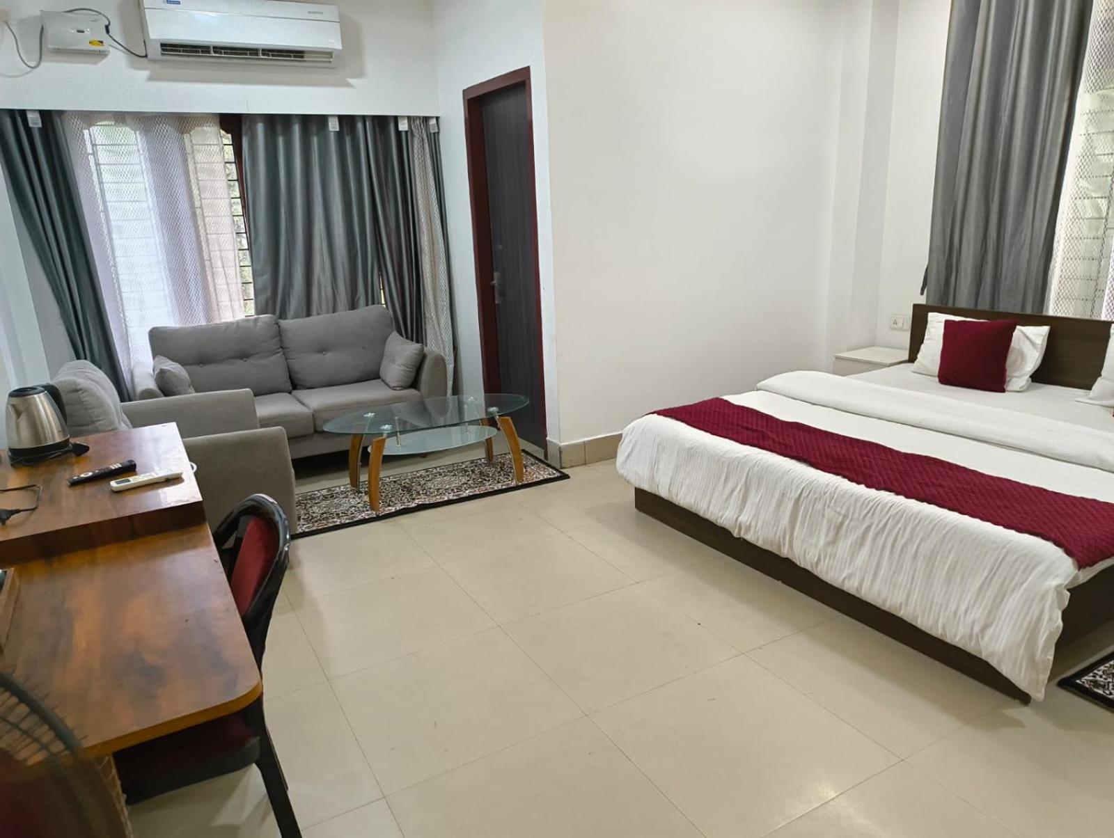 Hotel Serenity Villa