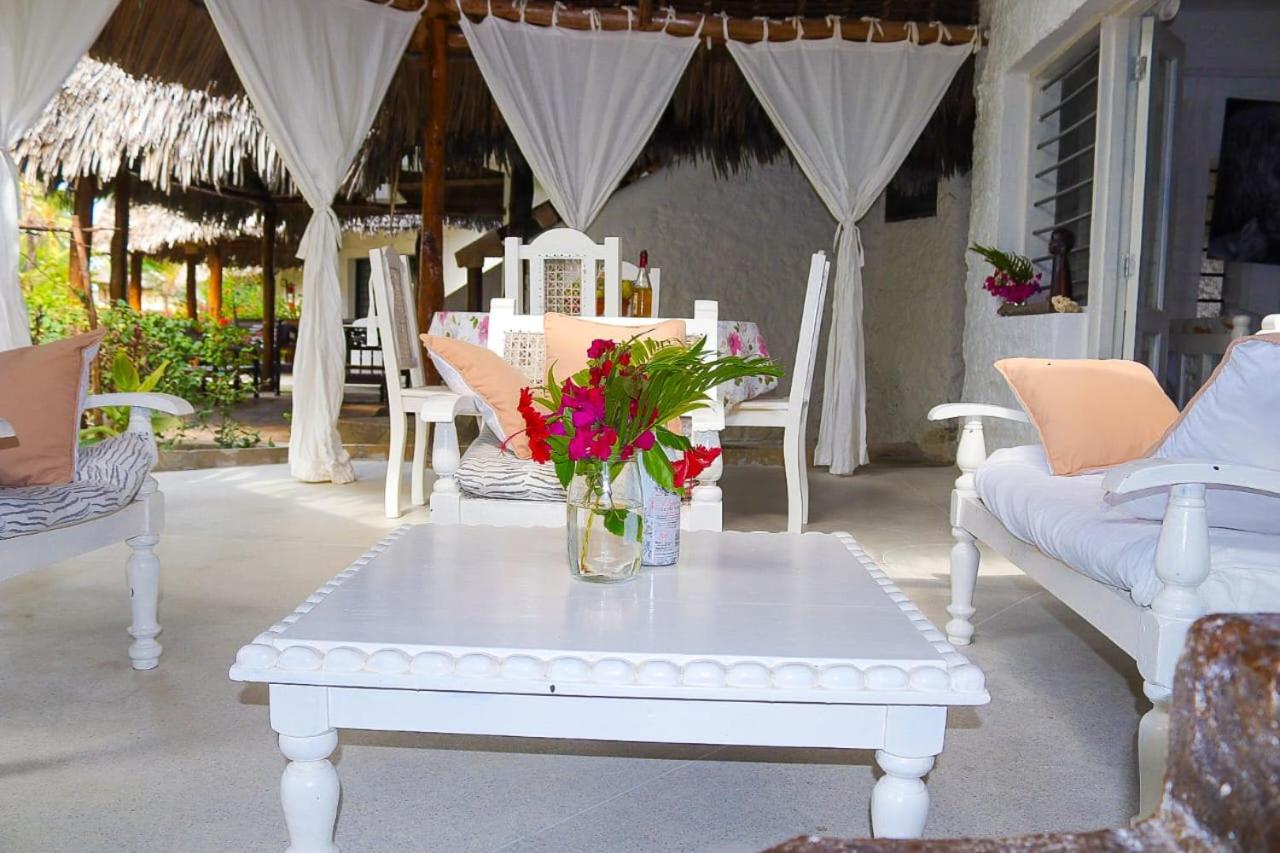 Shiks Beach Front Villas view 2