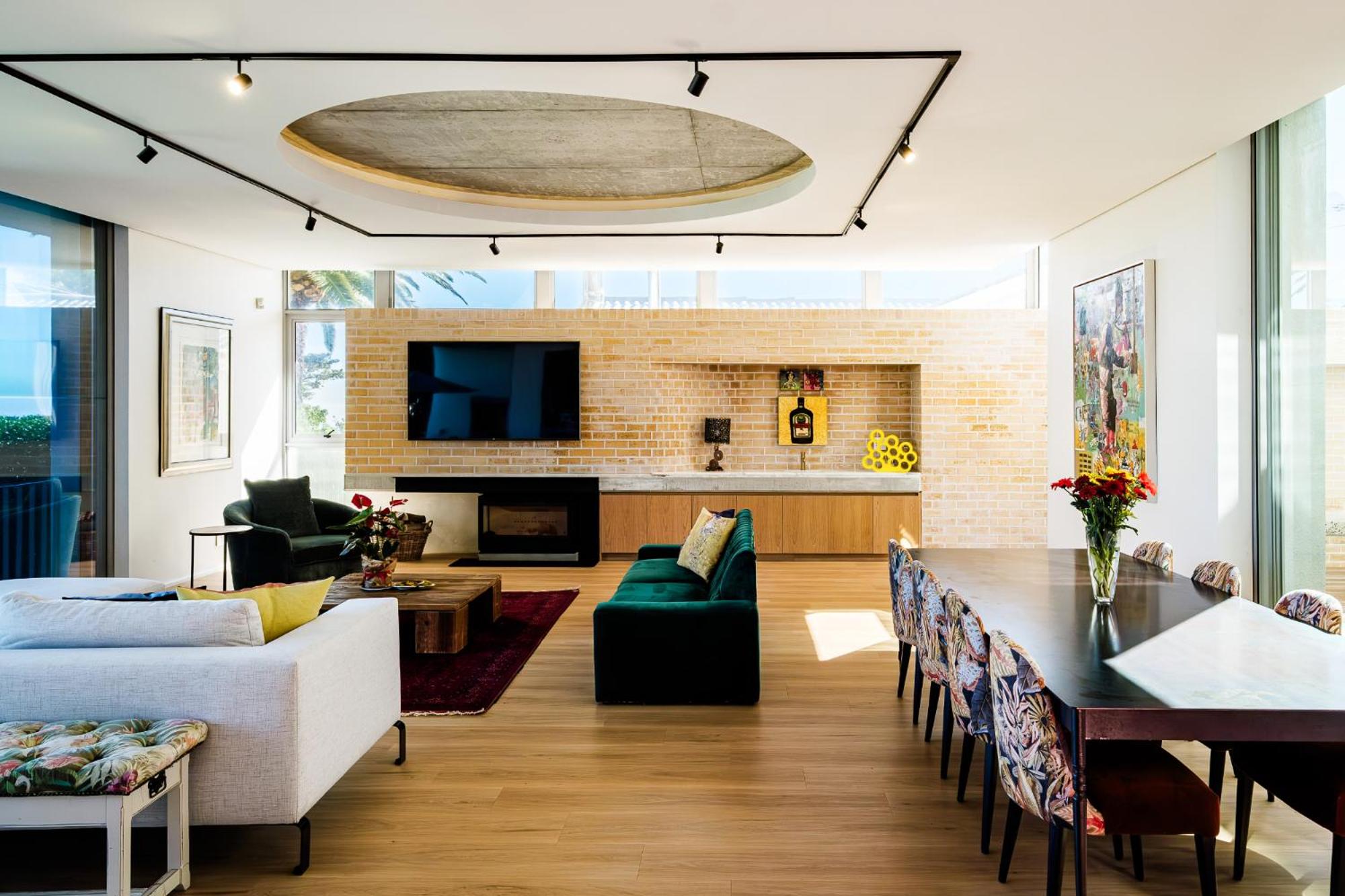 Finchley Villa