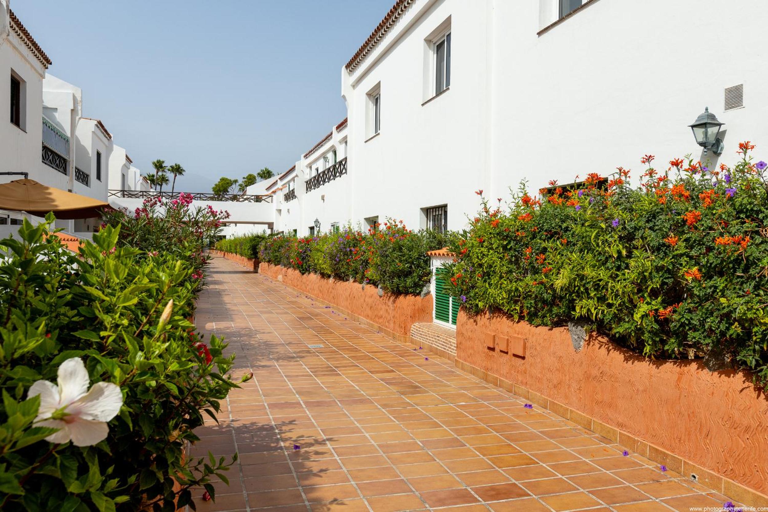 Amantes del Mar, Heated pool