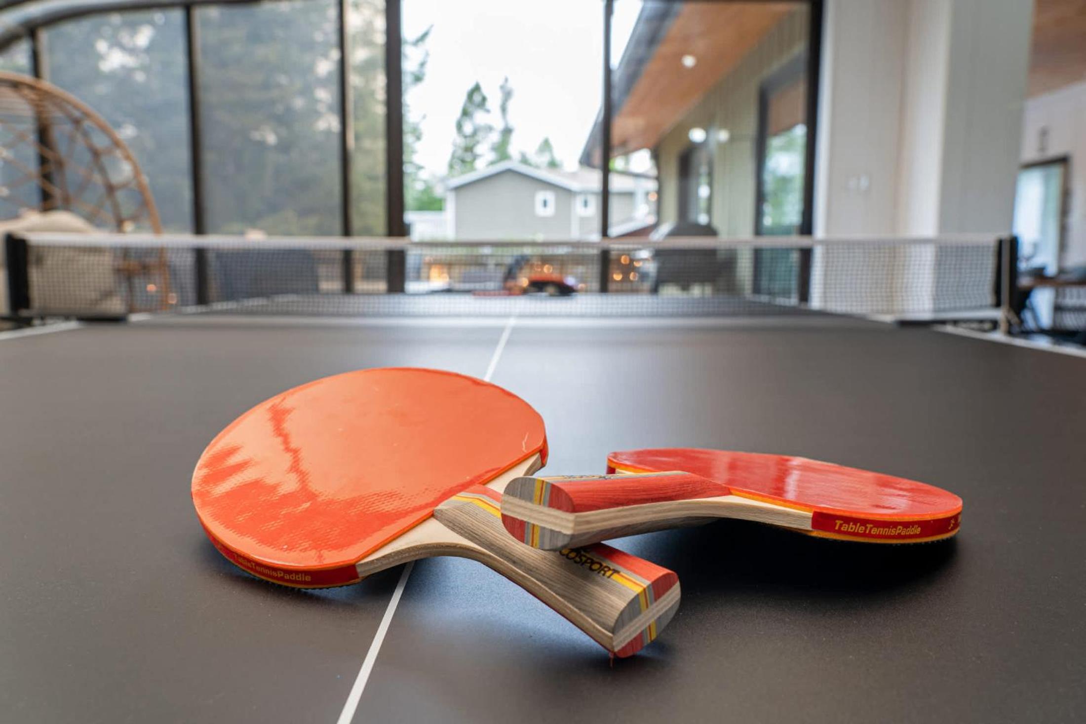 Merlot Mountain I Ping Pong I Sleep 7 I 55 RokuTV