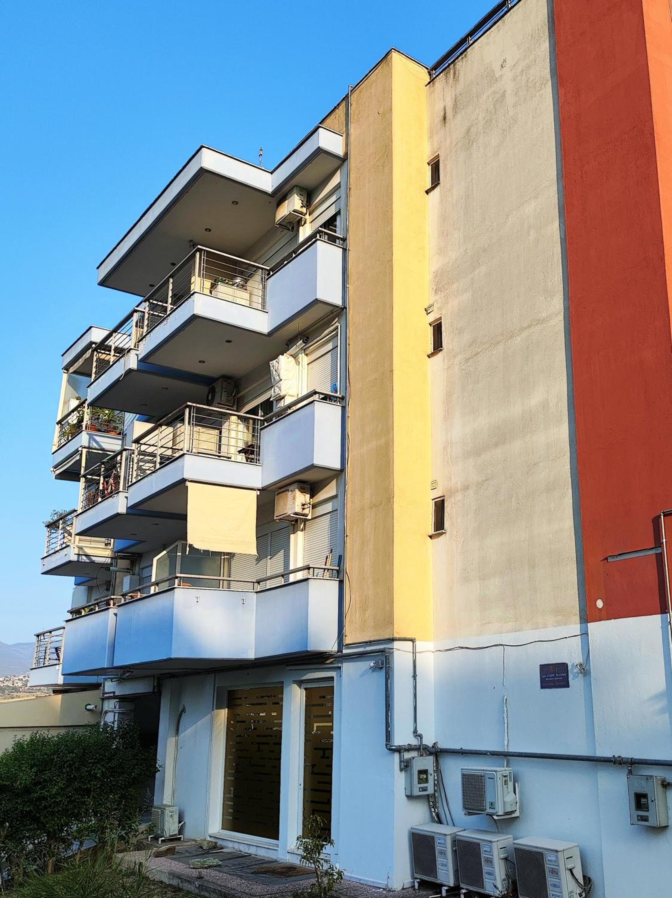 Homely flat near airport view 4