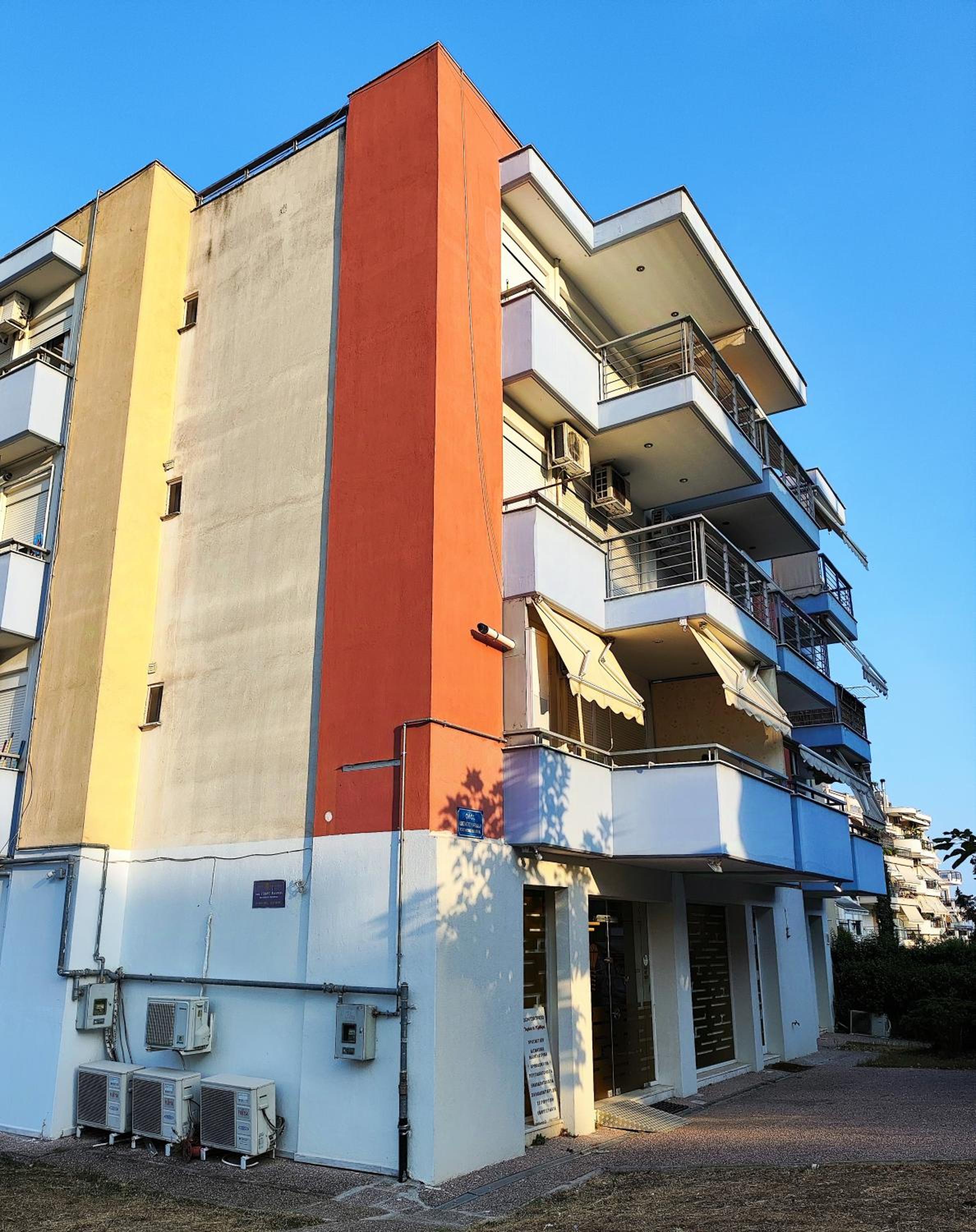 Homely flat near airport view 5
