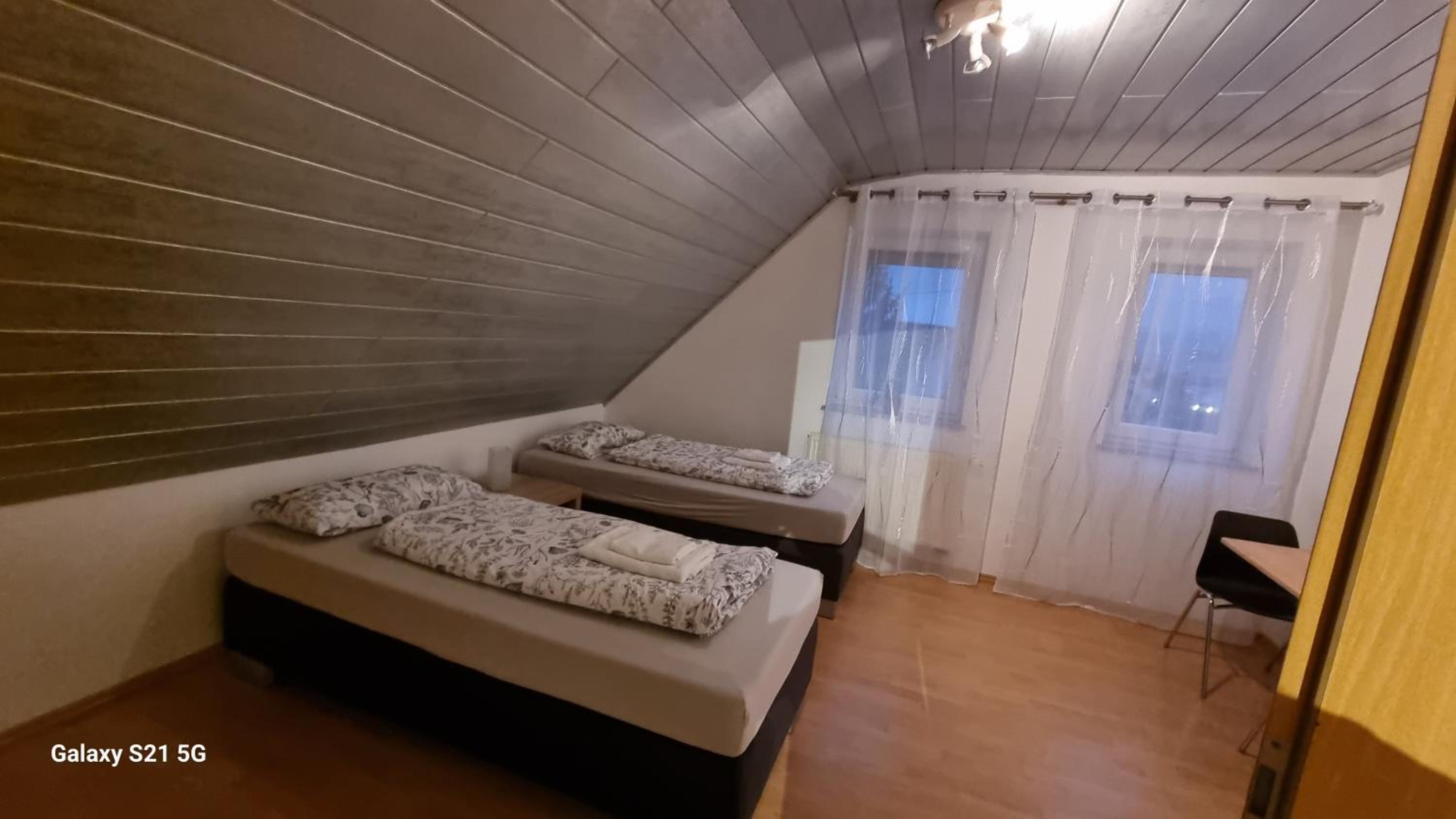 Schlafzimmer 1 mit Top Aussicht über Weilstetten Balingen