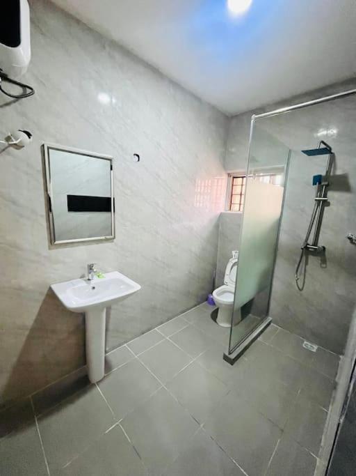 Studio Apartment with Kitchenette in Gudu view 5