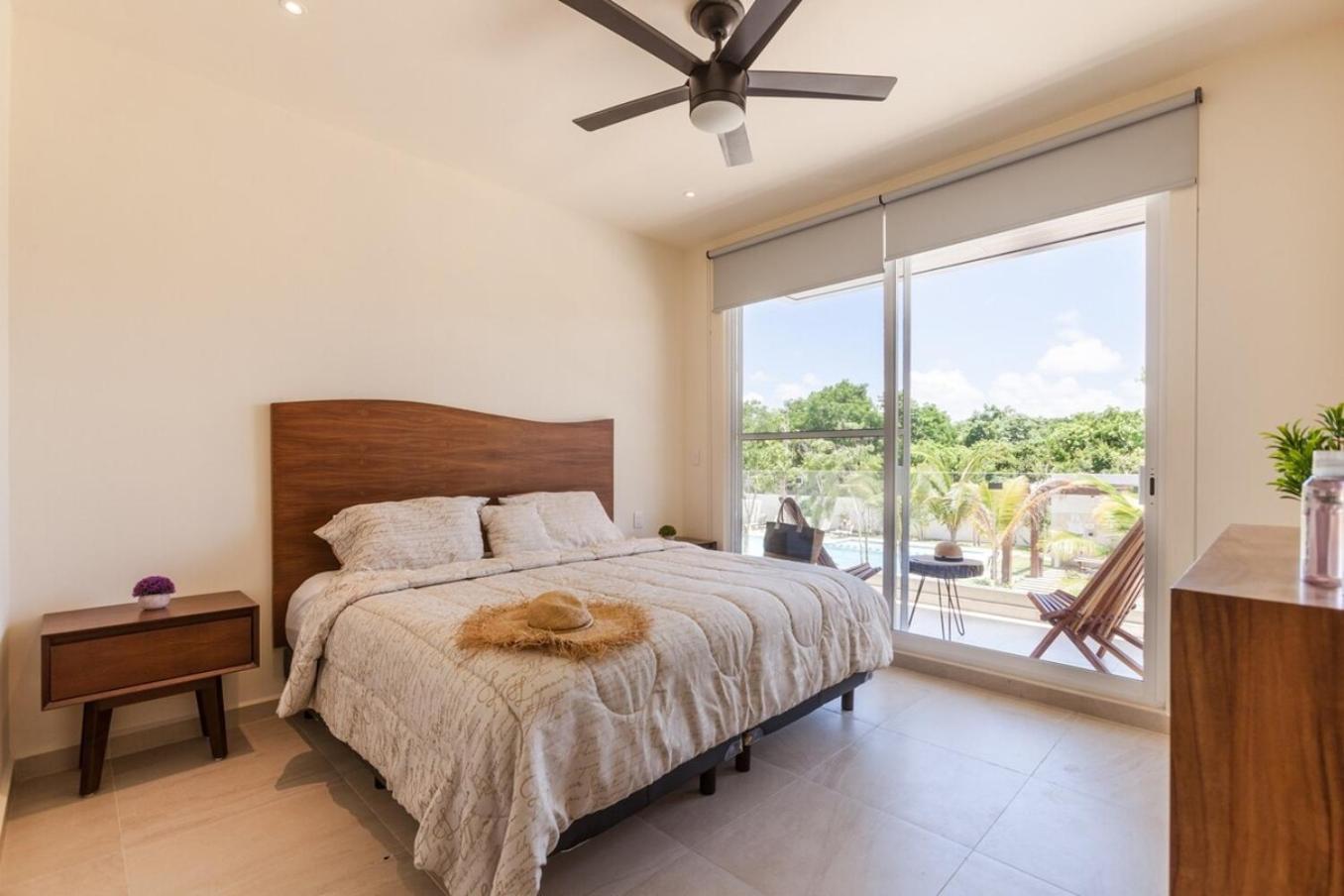 Casa Caribe 10min to Beach, WIFI 100MB,3Pools,Gym