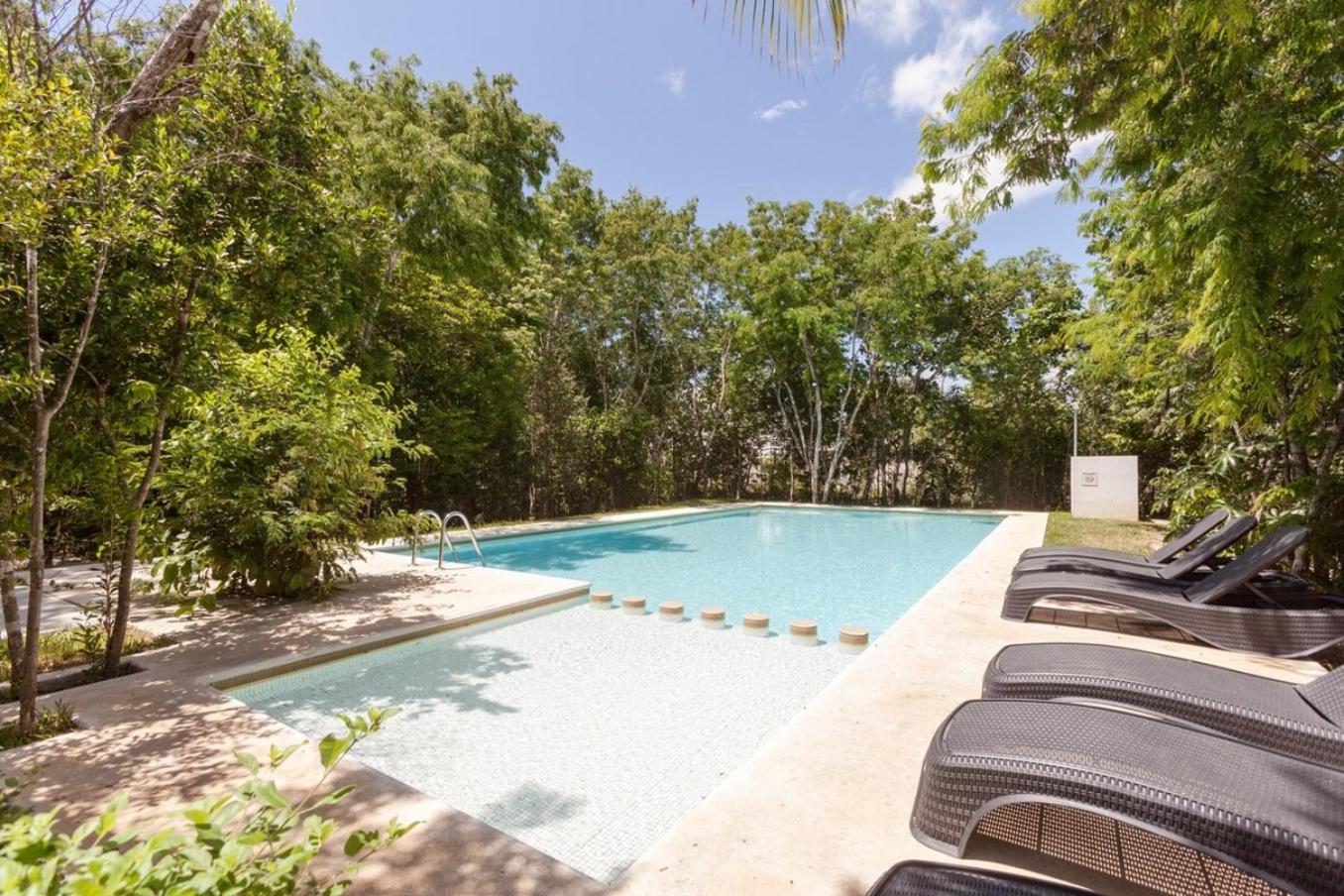 Casa Caribe 10min to Beach, WIFI 100MB,3Pools,Gym