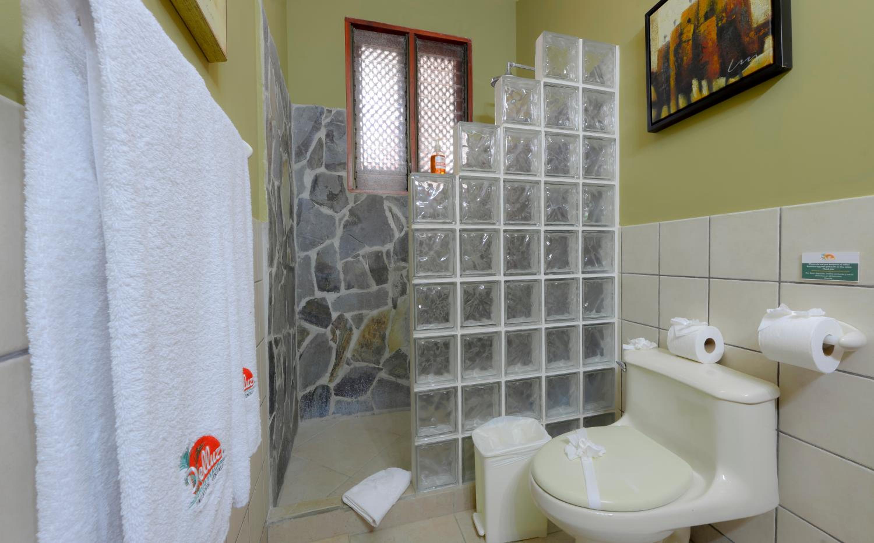 Fabulous third floor condo in a beachfront condominium complex