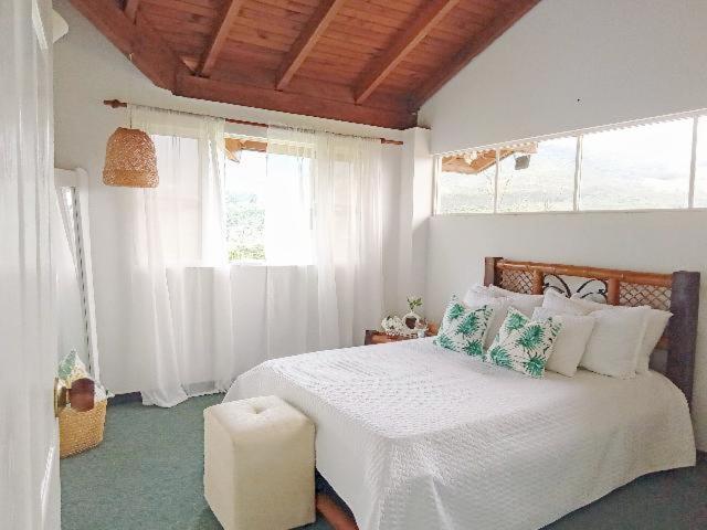 Casa Campestre Cuatro Amores