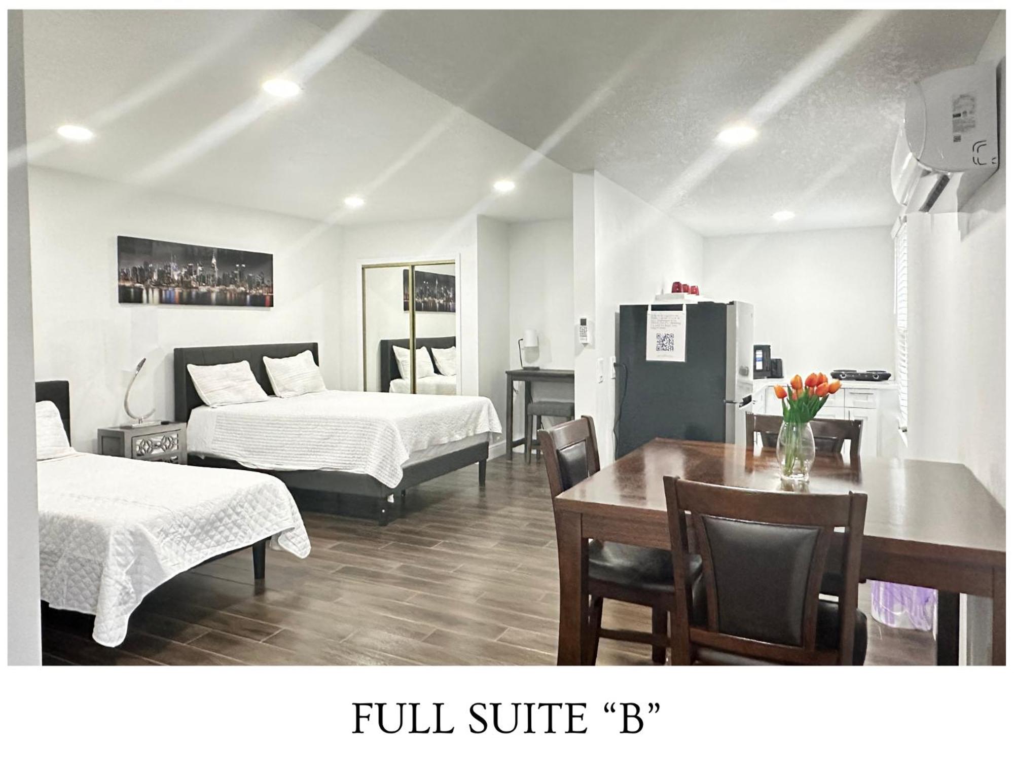 Tampa Bay Area Vacations - Getaway / Privacy Suite B - Property Image 1