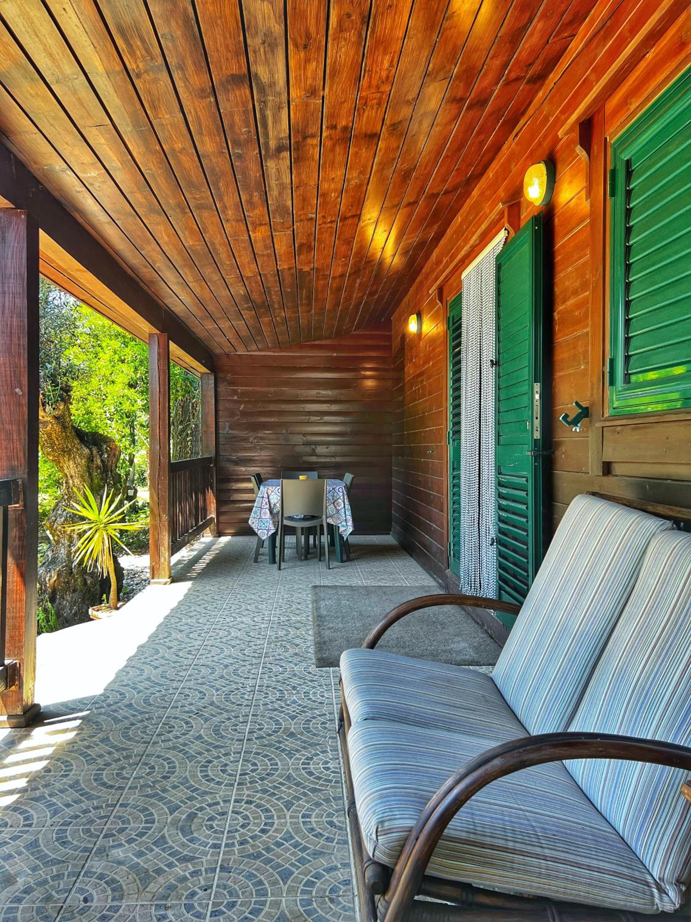 Redondo Lodges