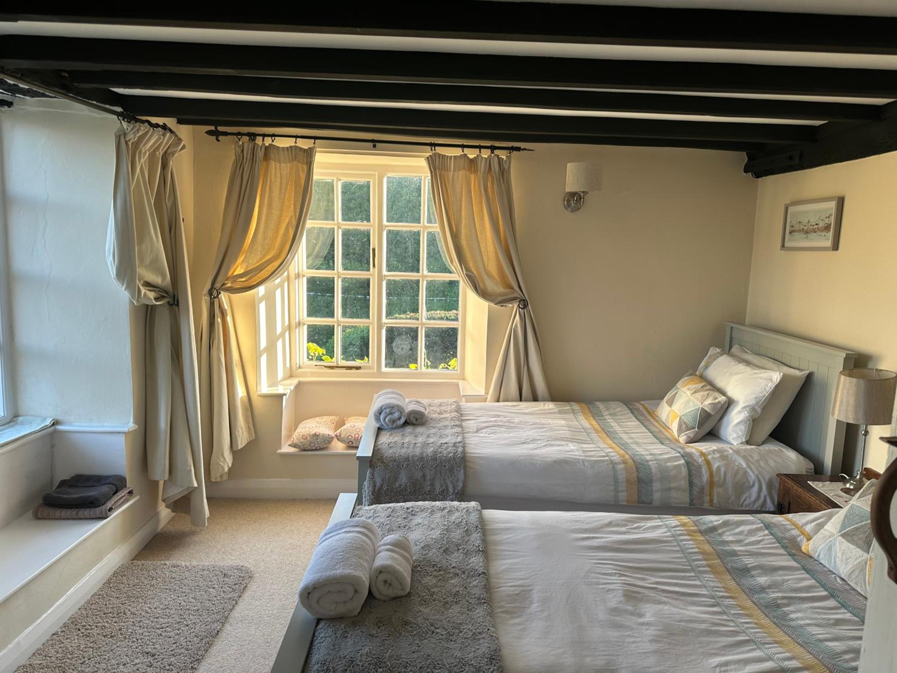 Holly Cottage