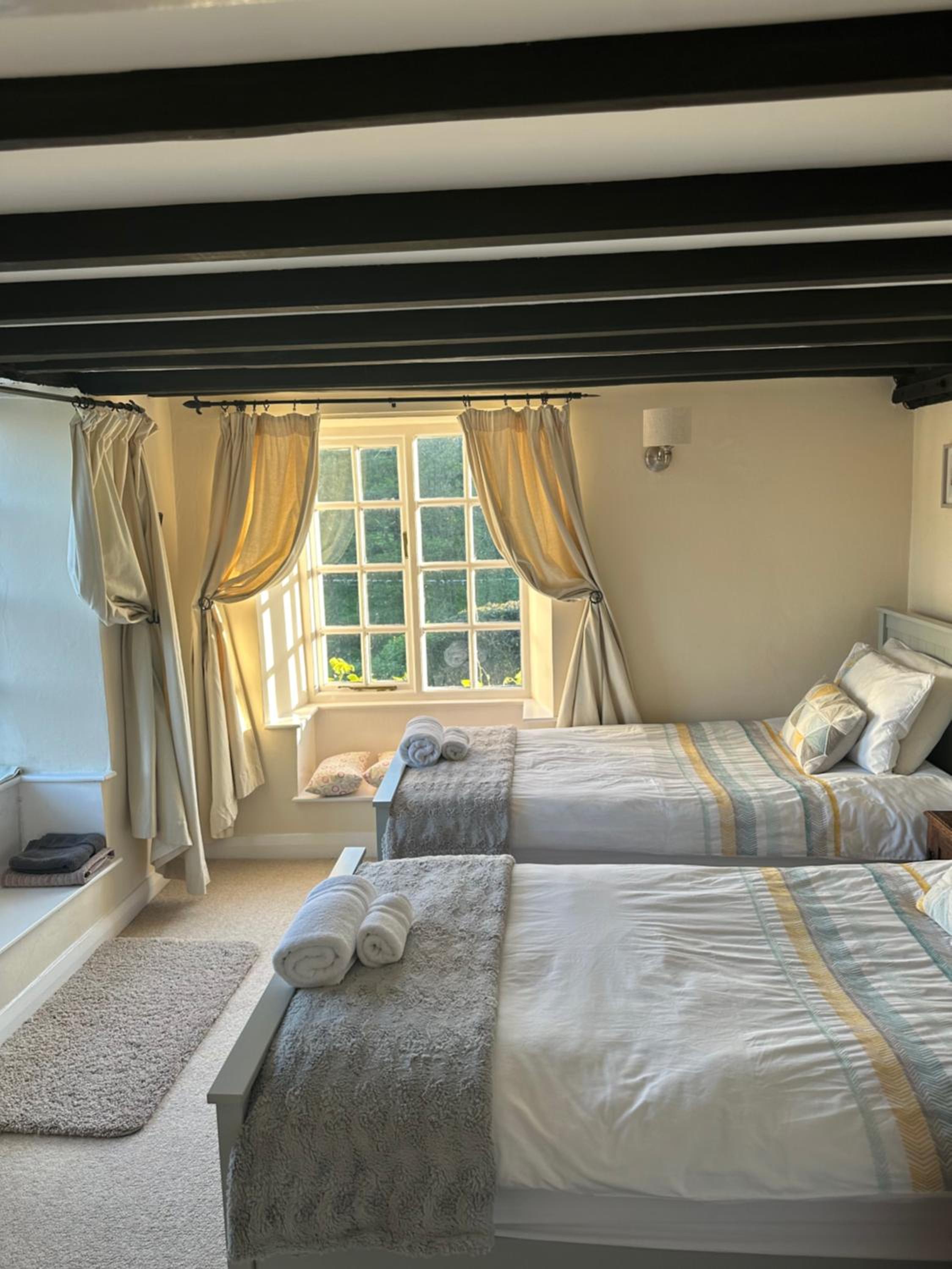 Holly Cottage