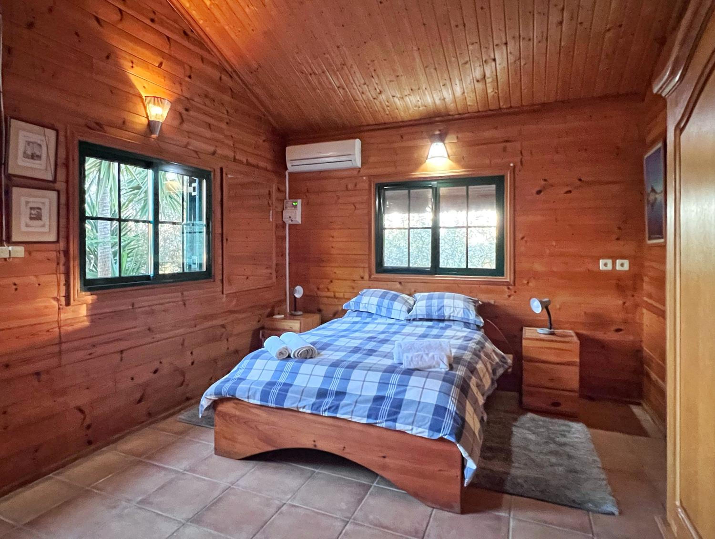Redondo Lodges