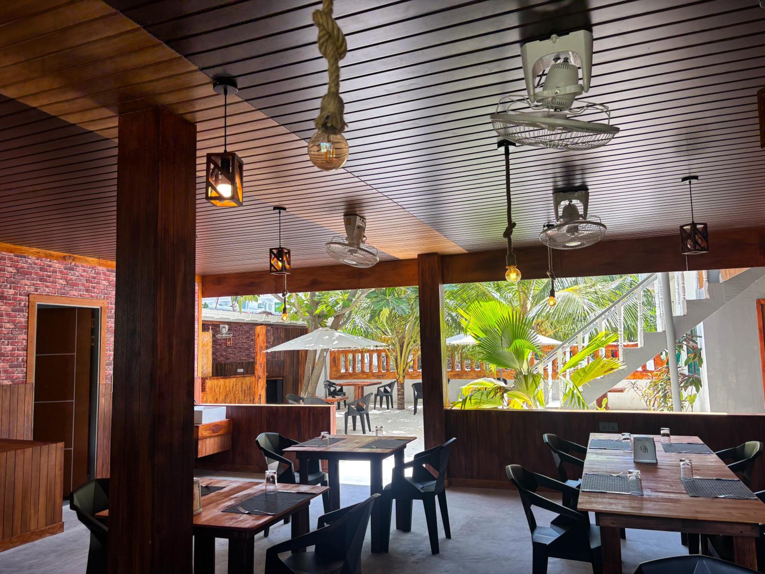 Mathiveri Thundi Inn