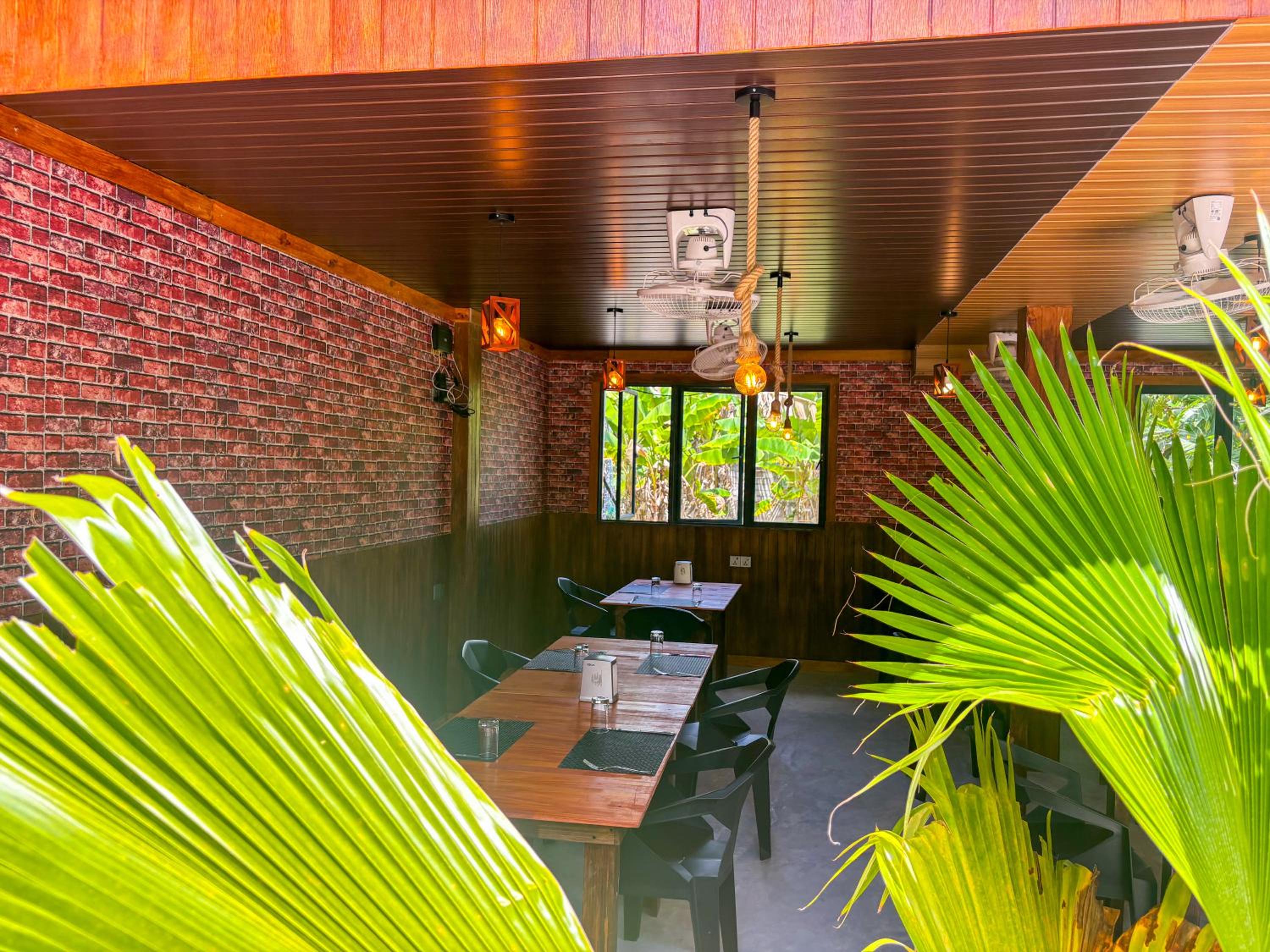 Mathiveri Thundi Inn