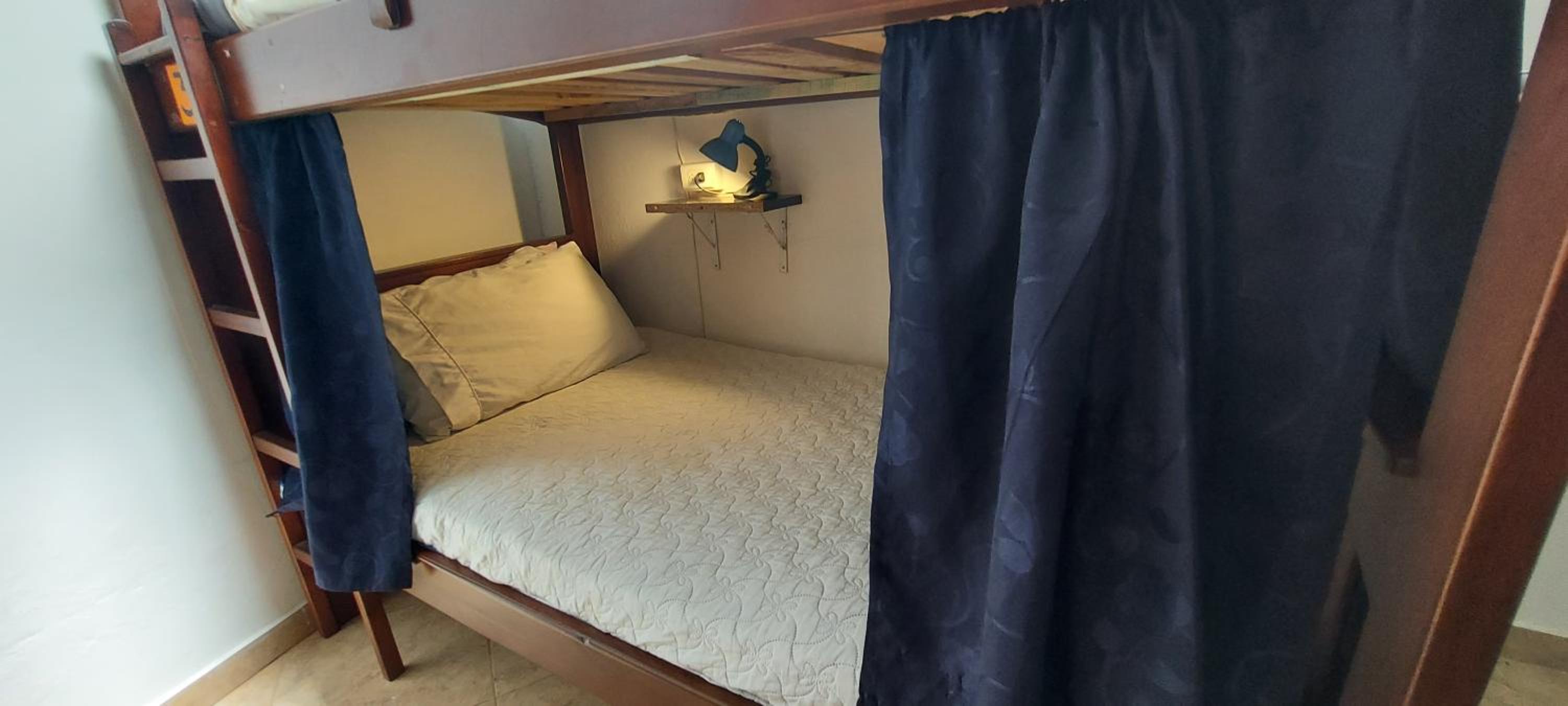 Family Host HOSTEL