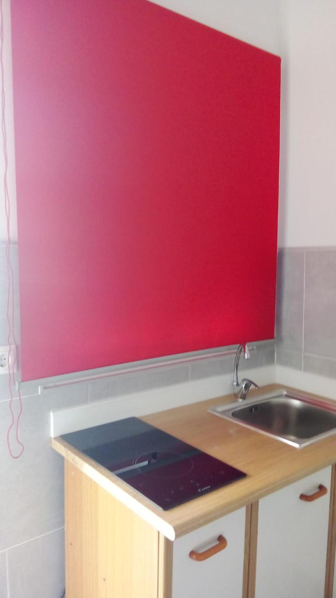 Estudio encantador cerca del carrefour rosaleda 1