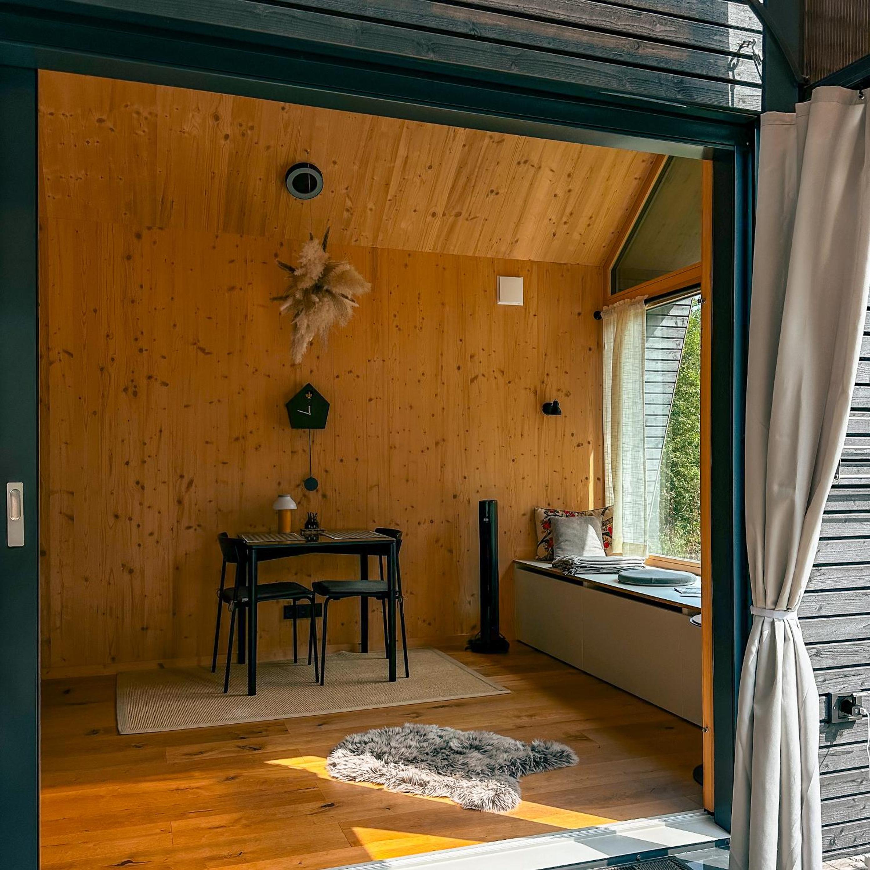 Cabin Westerwald Sauna, 5G Internet, E-Ladesäule
