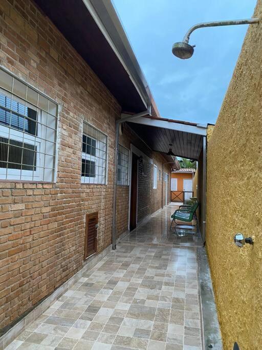 Casa a 5min da praia Maranduba