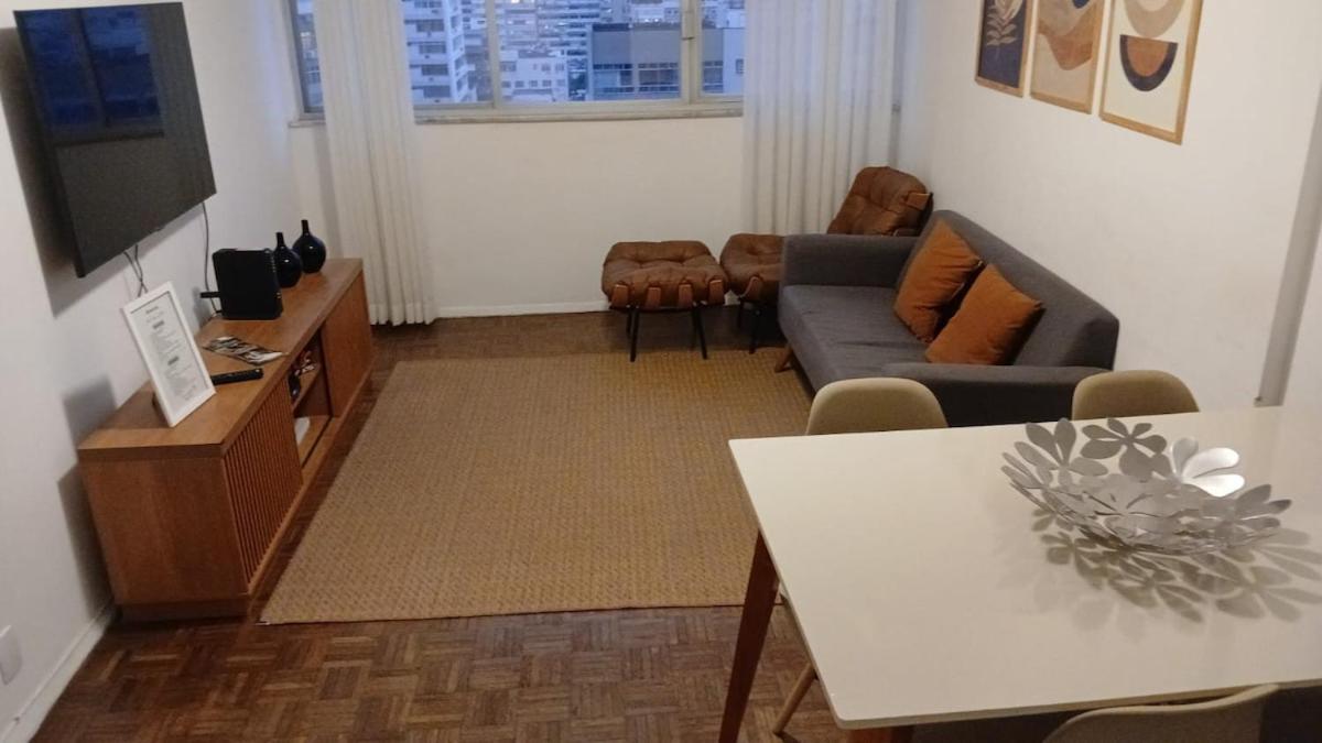 2 Quartos, Estacionamento, Academia AC40-1003
