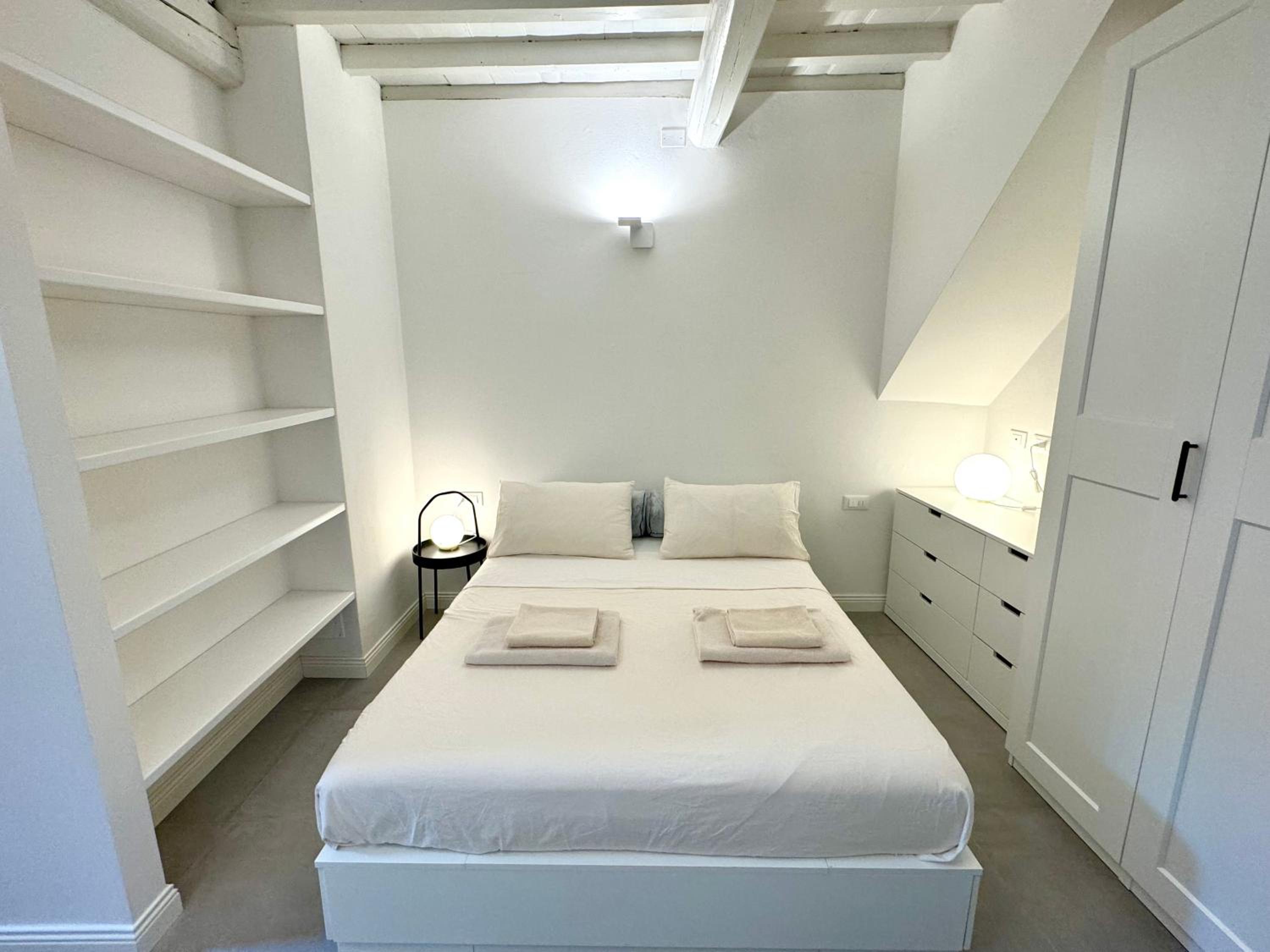Apartments close to Duomo