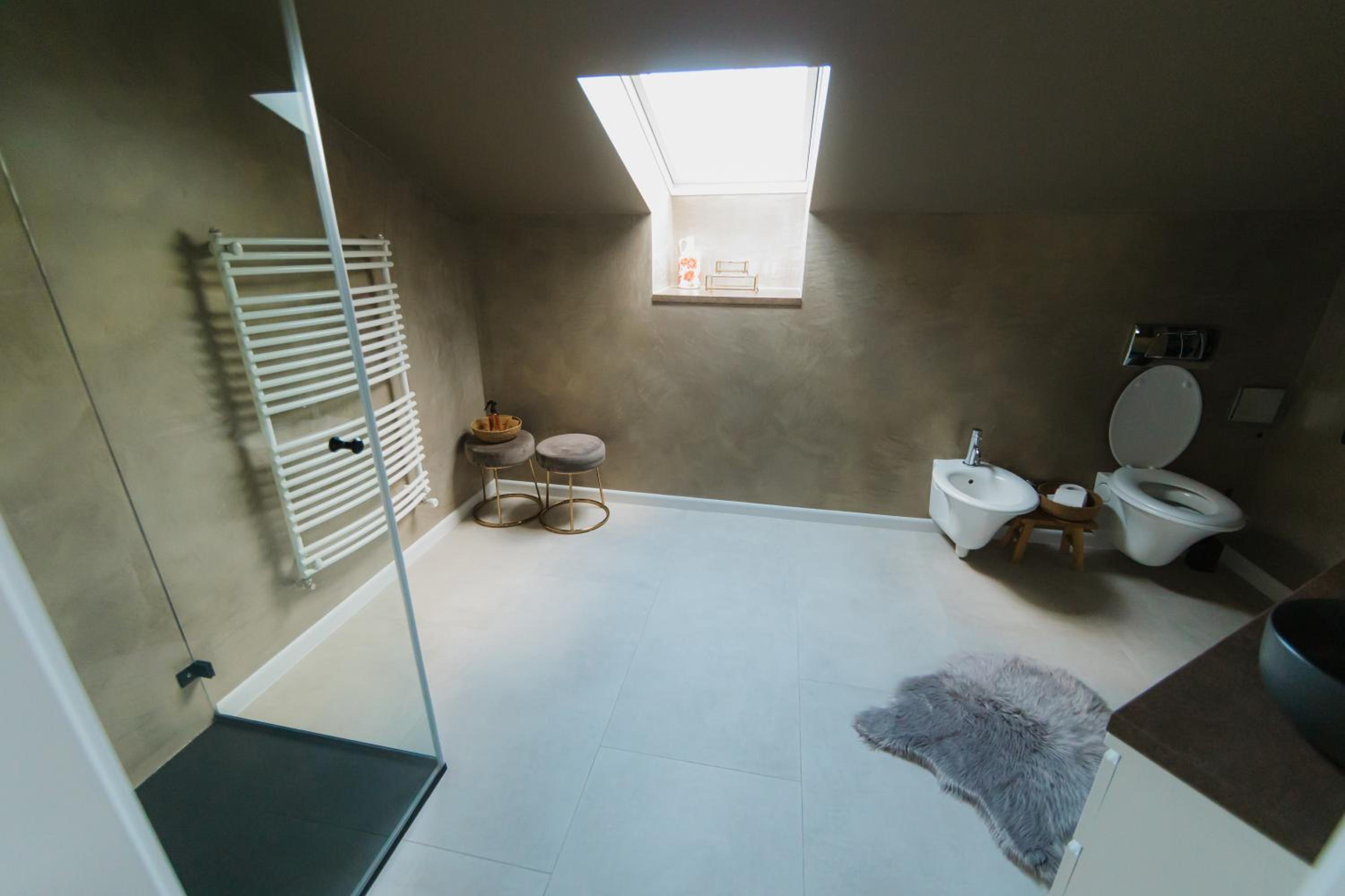 Casa Dumars en Cluj-Napoca — bathroom