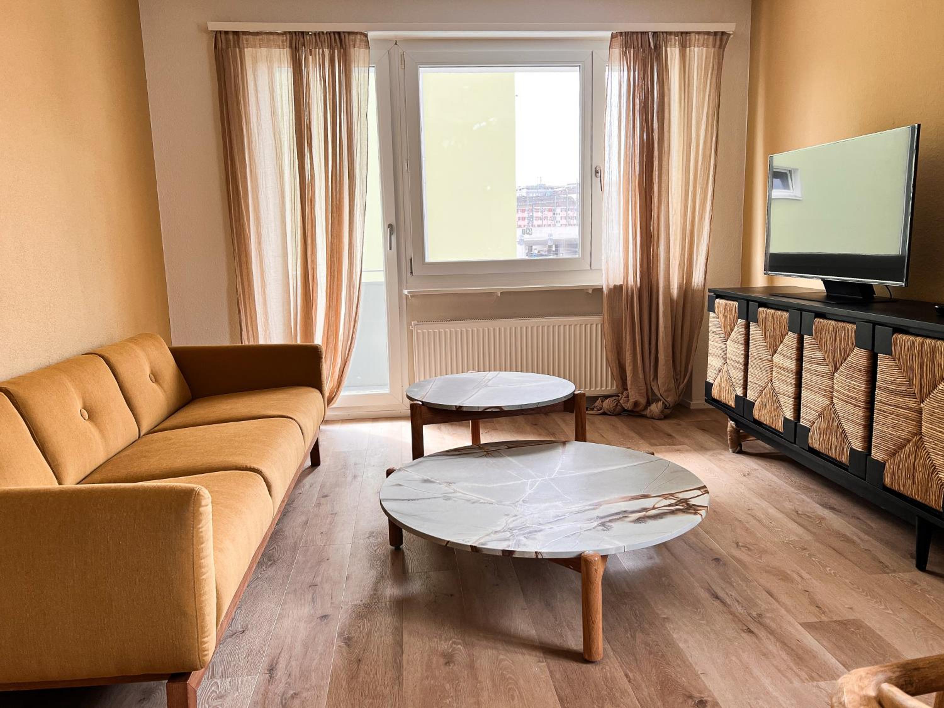 UP&GREAT Apartments - Stylish City Living