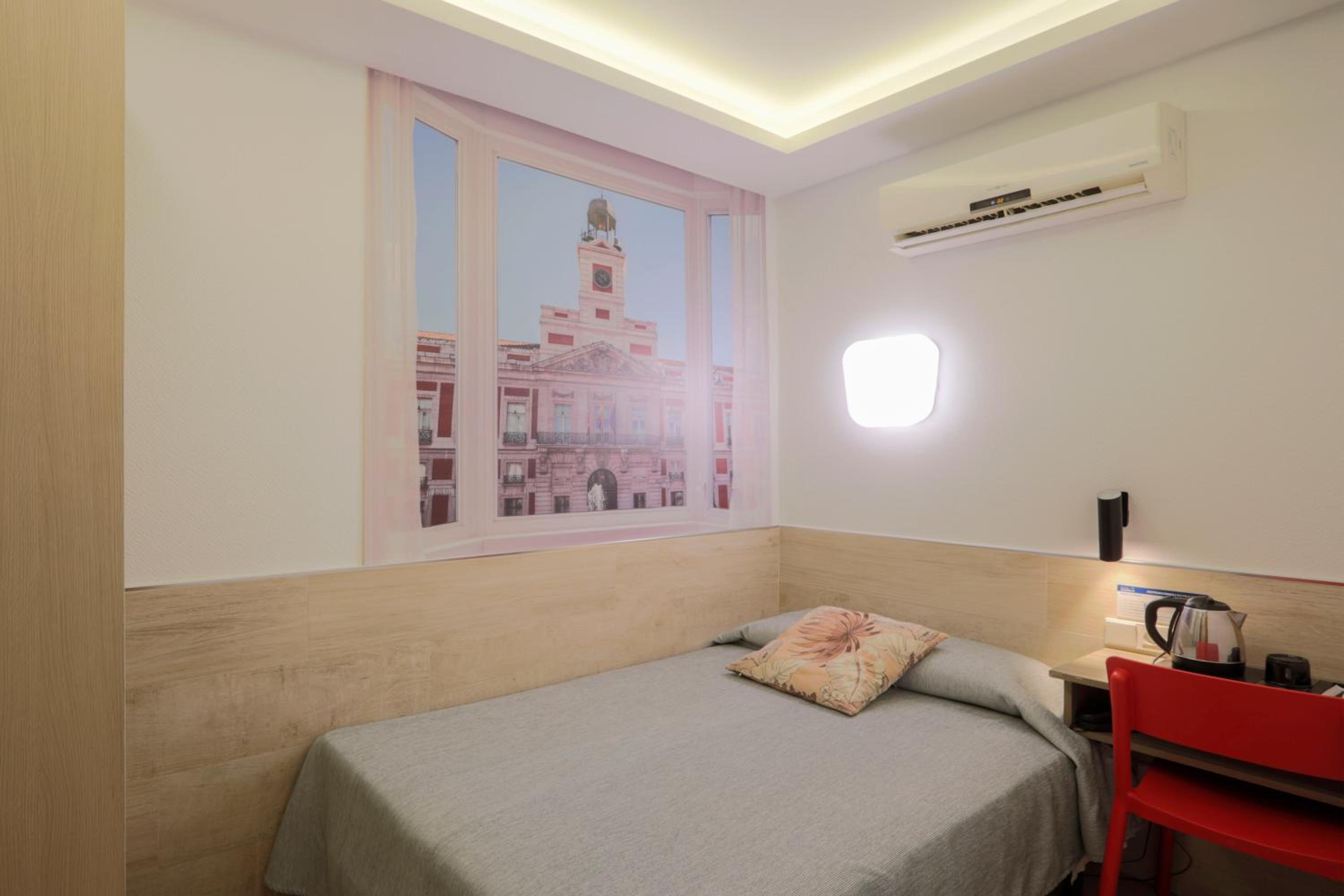 Hostal Castilla II Puerta del Sol