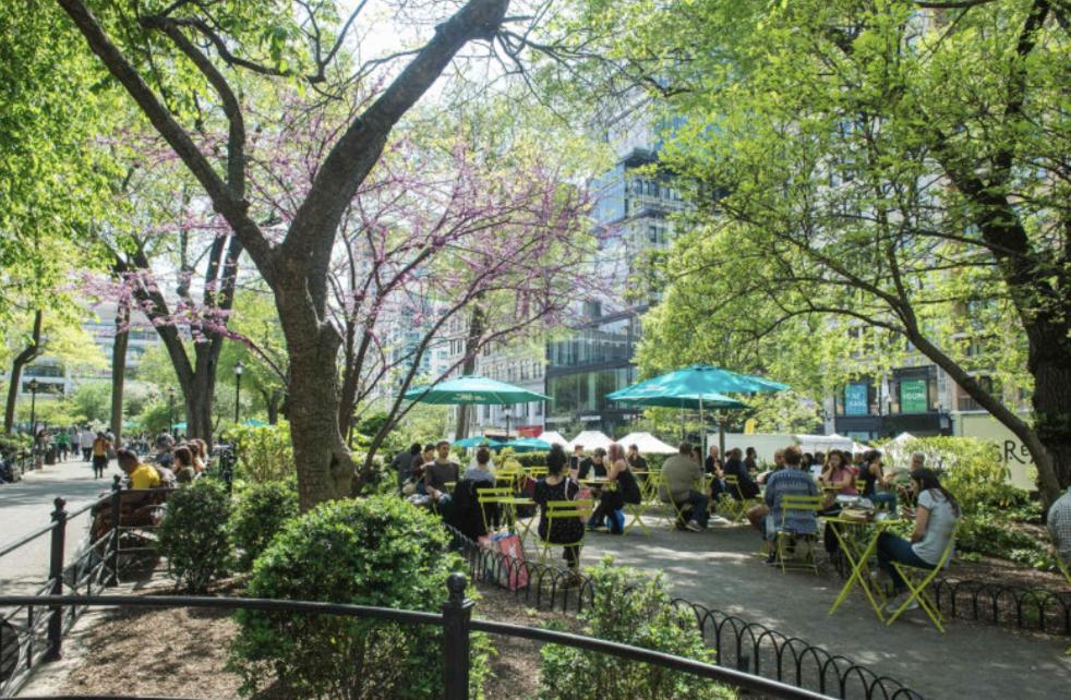 Chic East Village Sanctuary - Steps from the Best Dining & Nightlife!